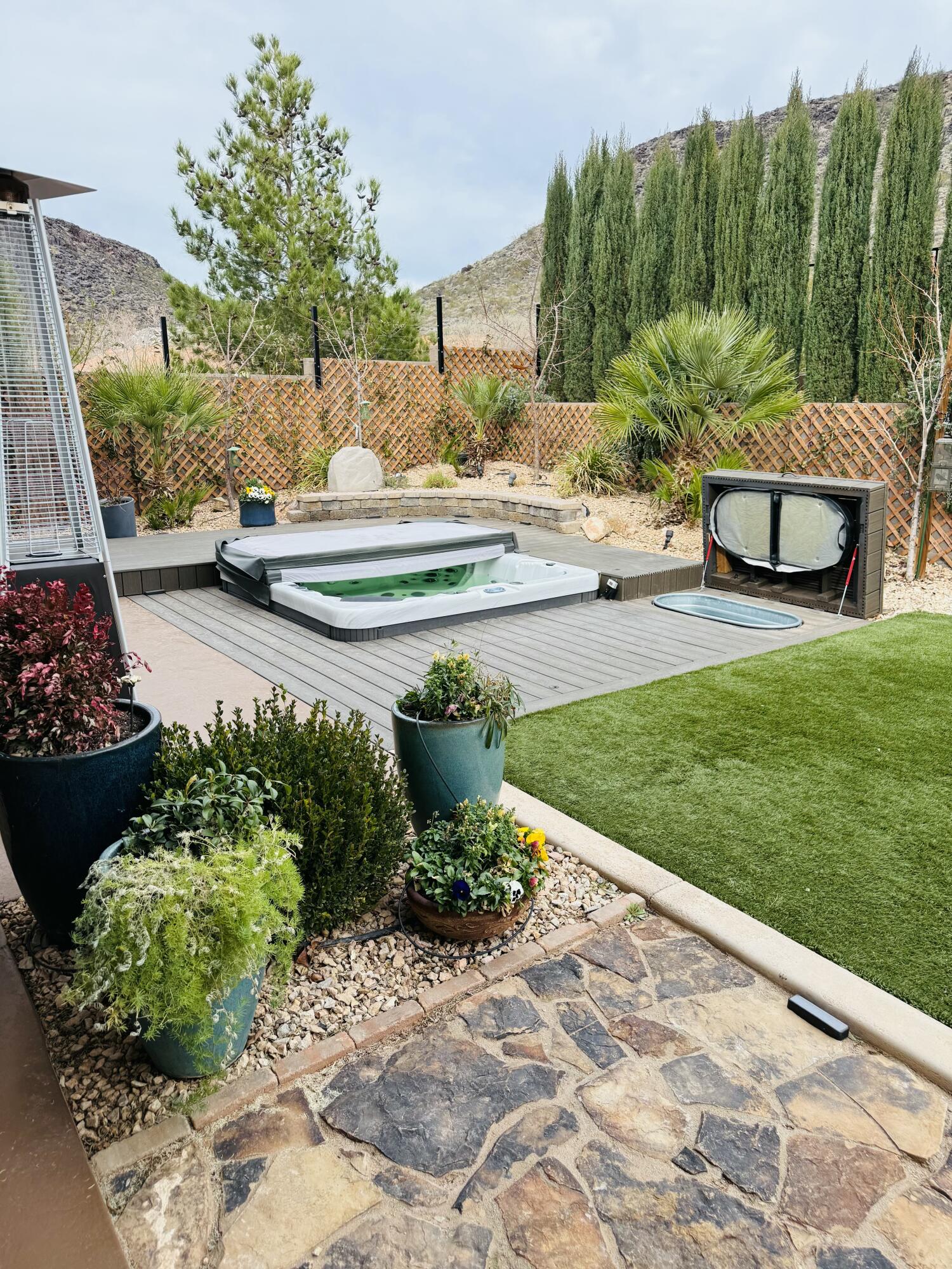 DIXIE SPRINGS - Residential