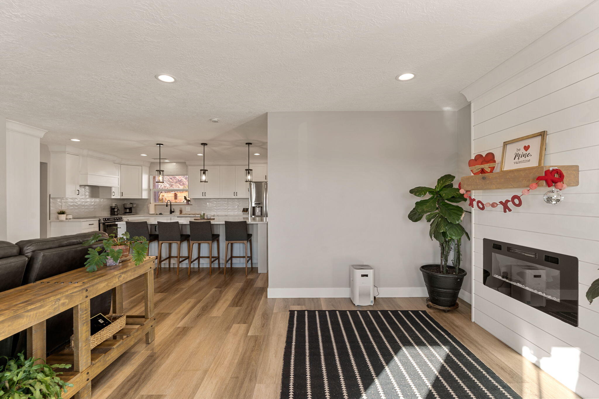 PADRE CANYON ESTATES - Residential