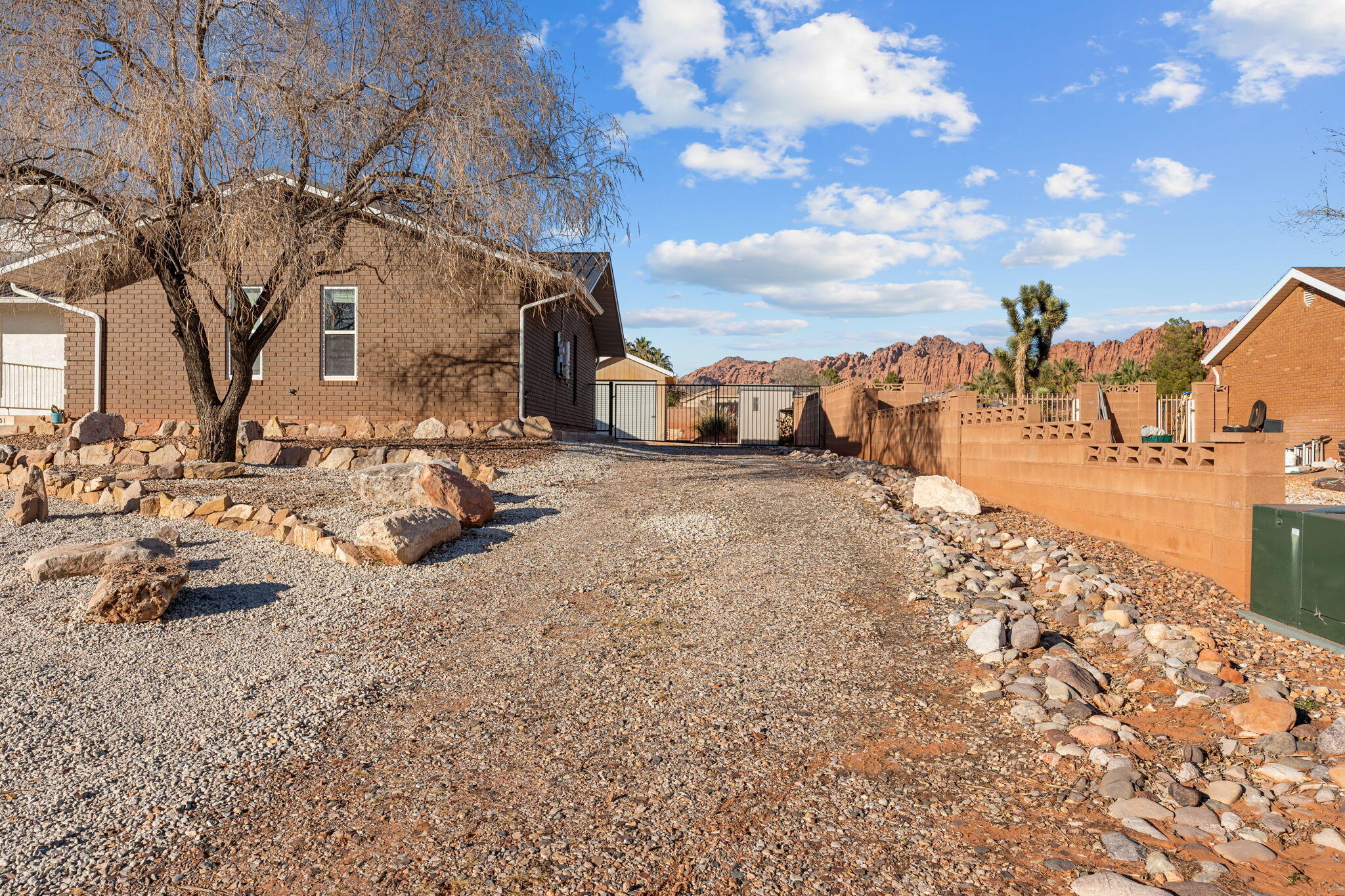 PADRE CANYON ESTATES - Residential