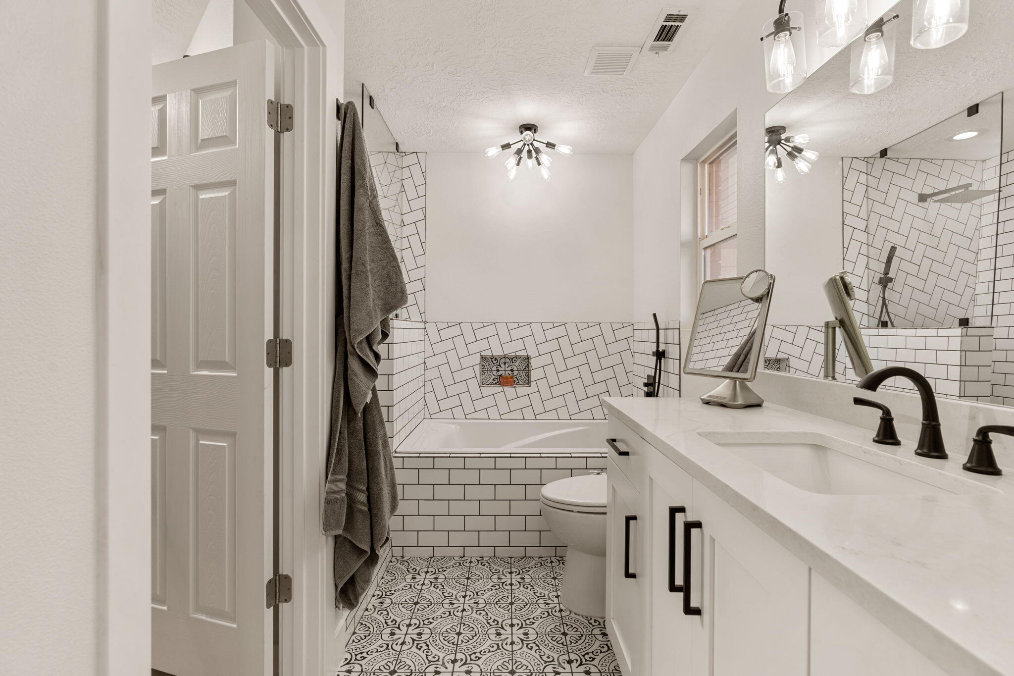 PADRE CANYON ESTATES - Residential