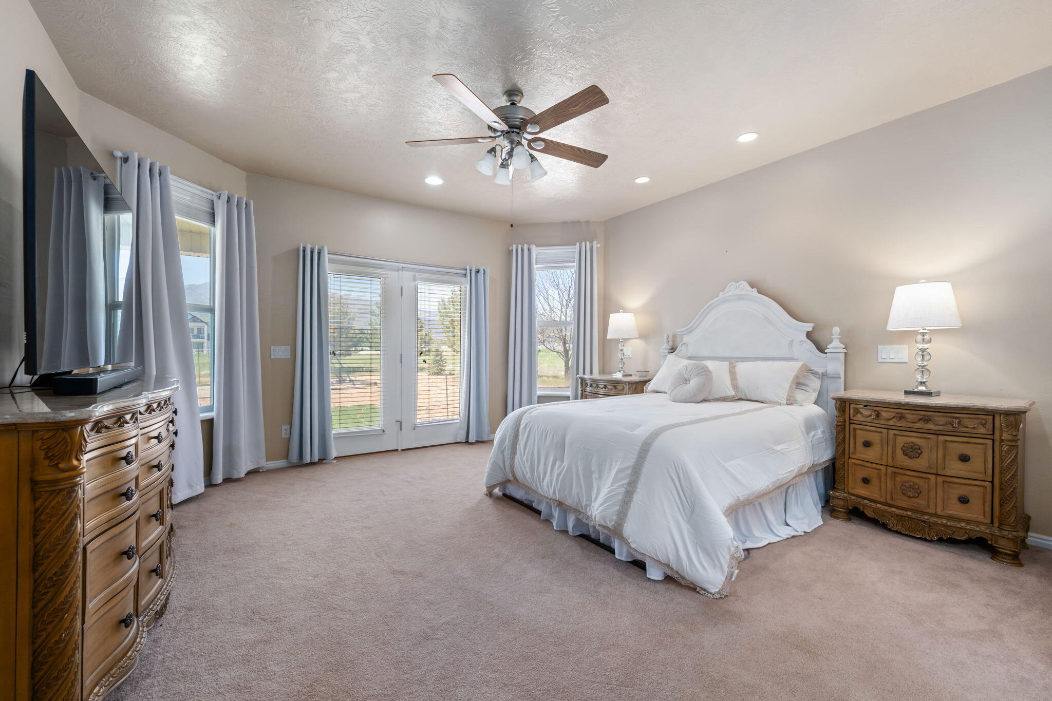 HARMONY HEIGHTS - Residential