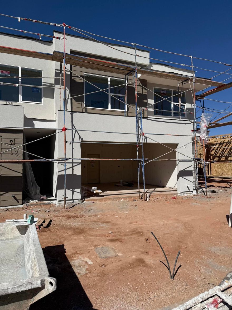 **END UNIT** Welcome to the Luna, a brand new 3-bedroom townhome with a spacious loft in one of Southern Utah's most sought-after new communities in Washington, Utah. This modern home features a stylish kitchen perfect for everyday living and entertainment. Upstairs offers a private primary suite, two additional bedrooms, full bath, and a flexible loft ideal for a home office or media space. Enjoy low-maintenance living, energy-efficient construction, convenient access to Warner Valley and Zion Shores Surf Park!