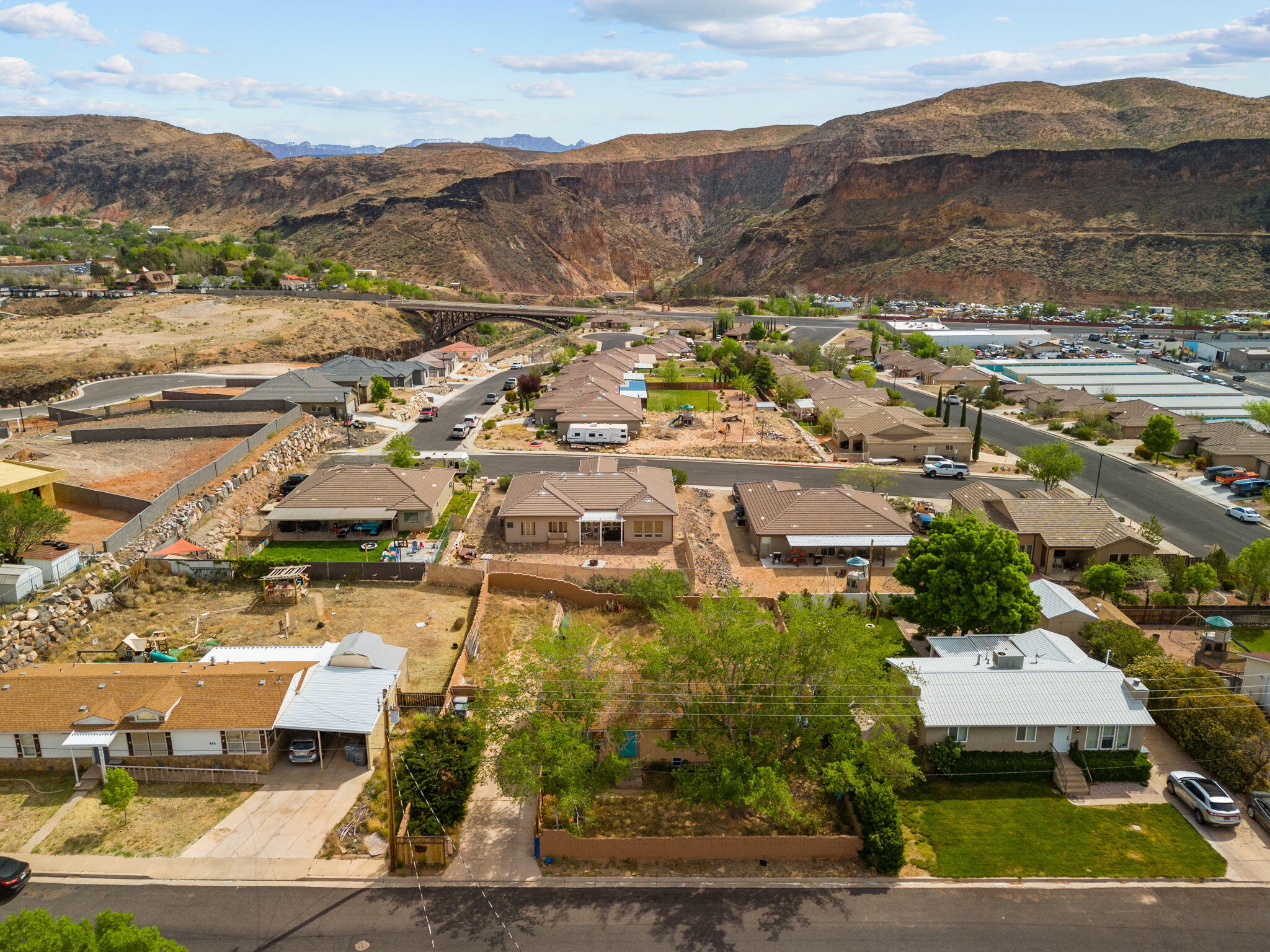 RIVER VIEW ESTATES - Residential