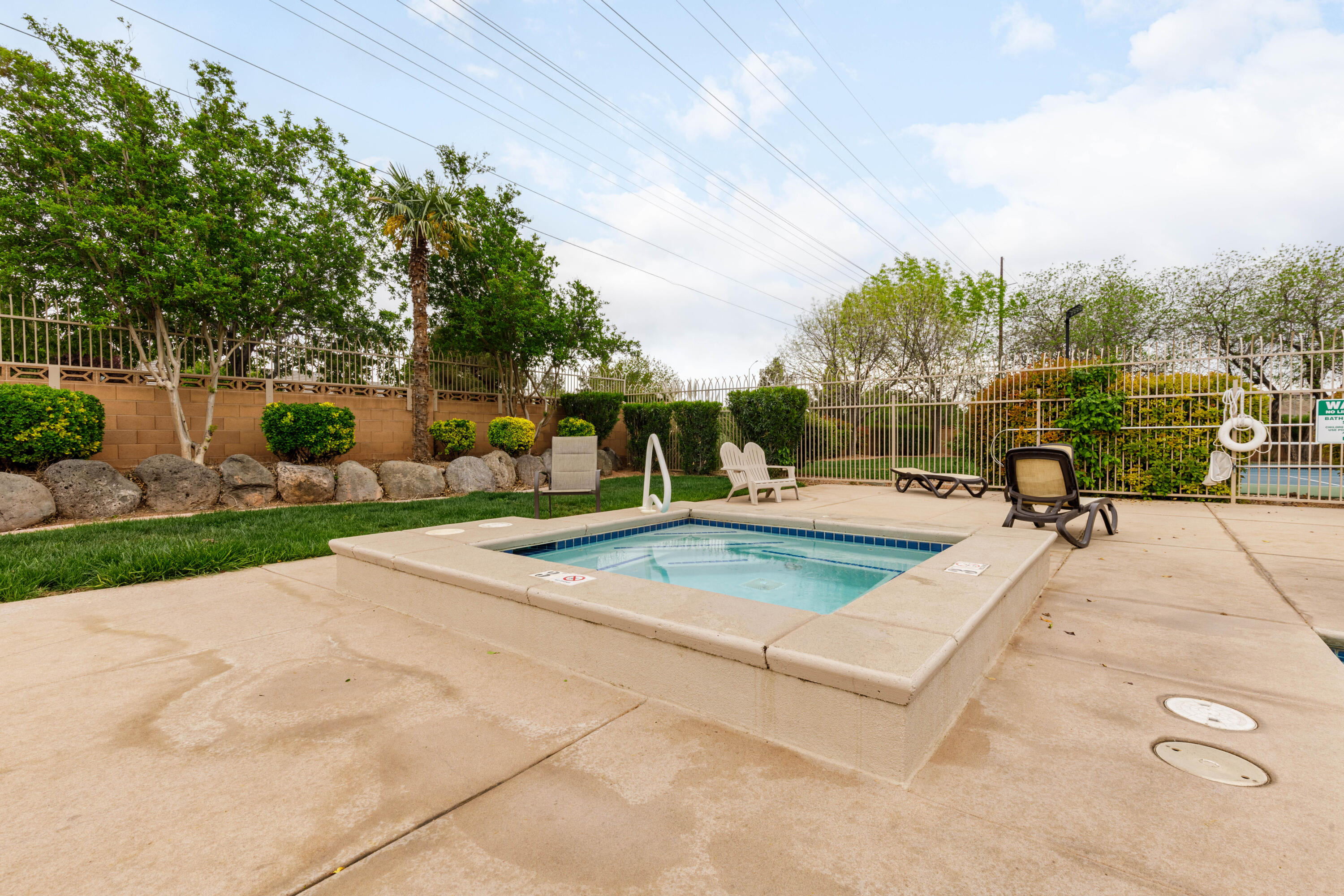 HUNTINGTON AT STONEBRIDGE - Residential