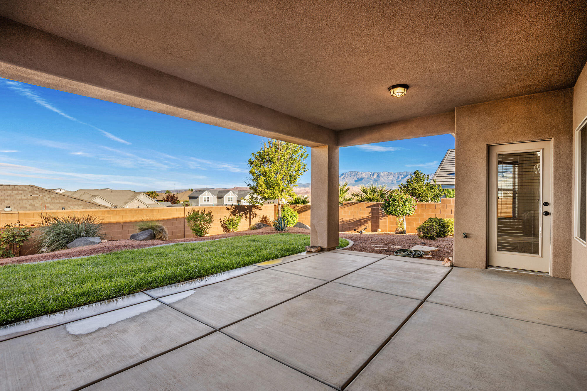 DIXIE SPRINGS - Residential