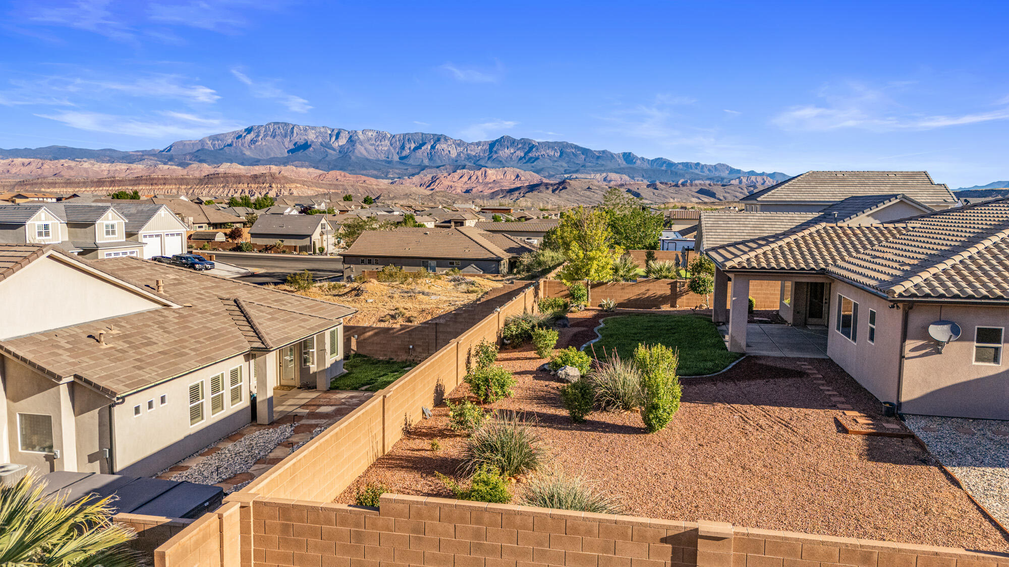 DIXIE SPRINGS - Residential