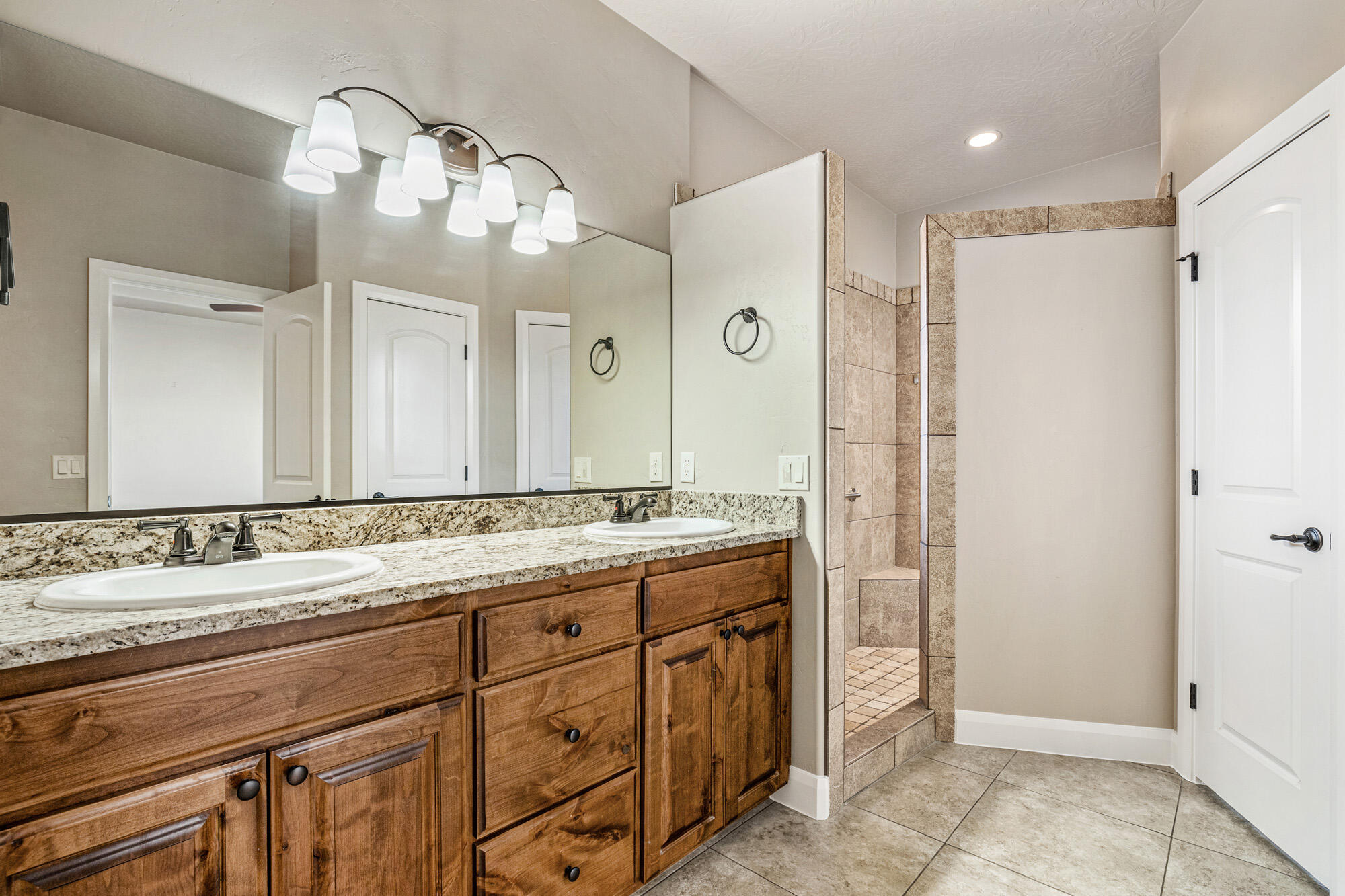 DIXIE SPRINGS - Residential