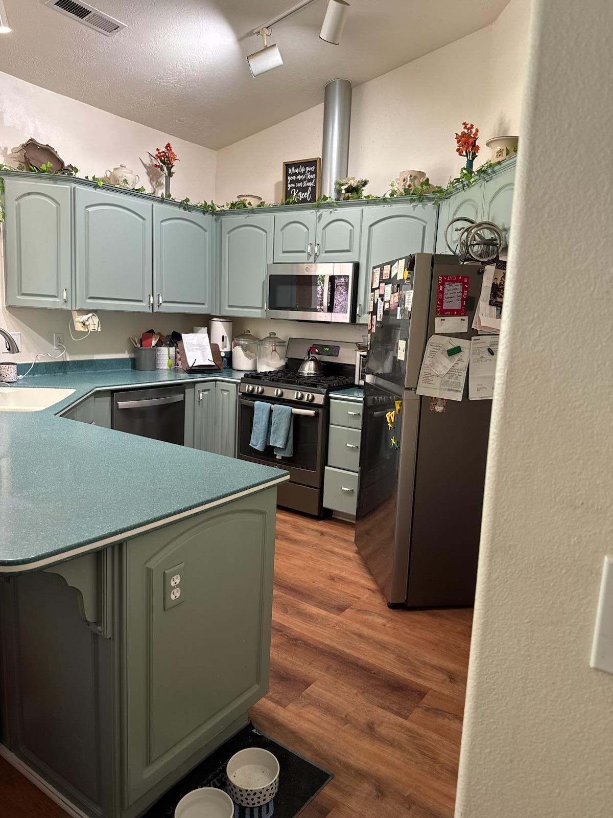 PARADISE COVE TOWNHOMES - Residential