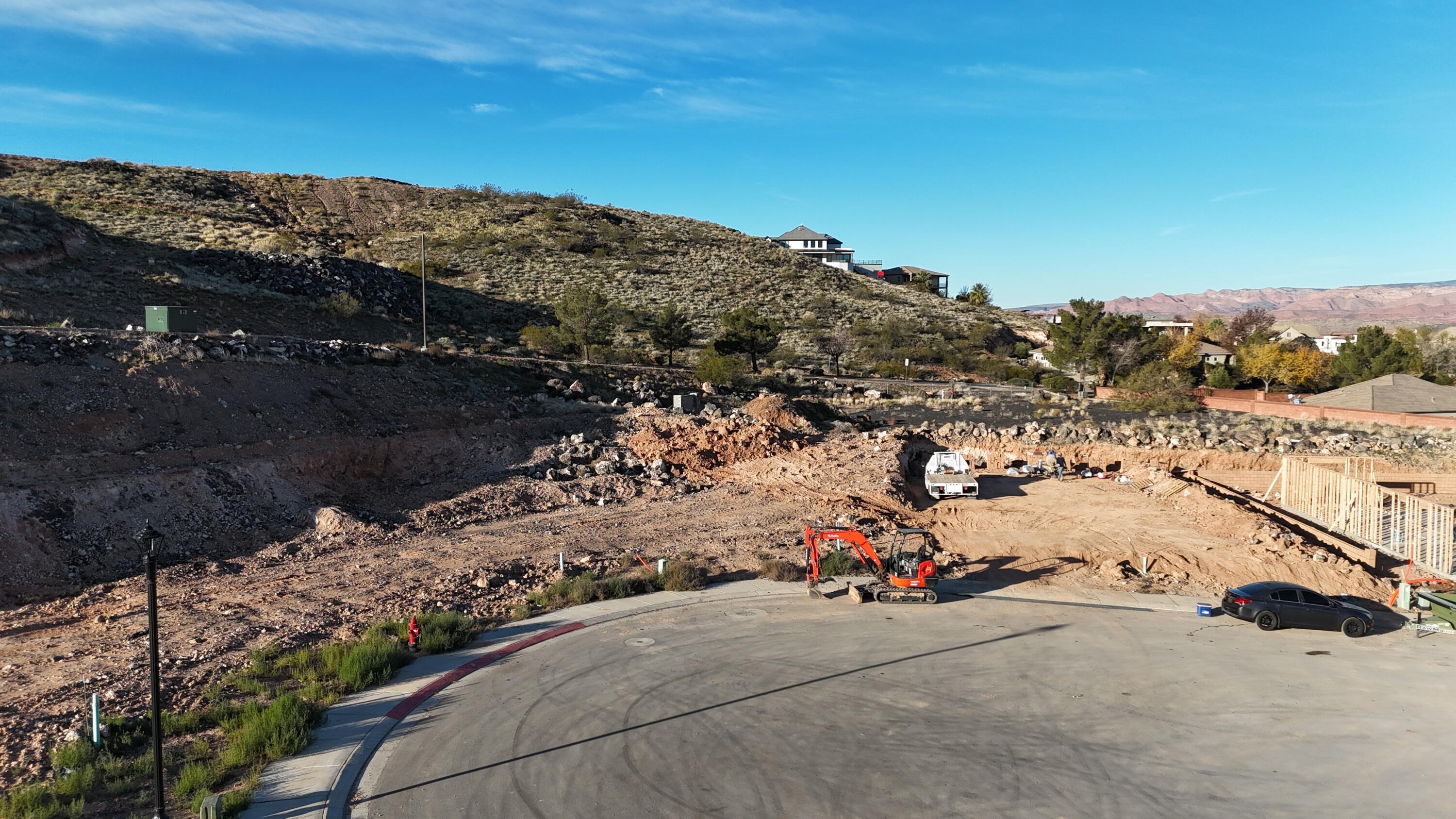 HURRICANE VIEWS - Land