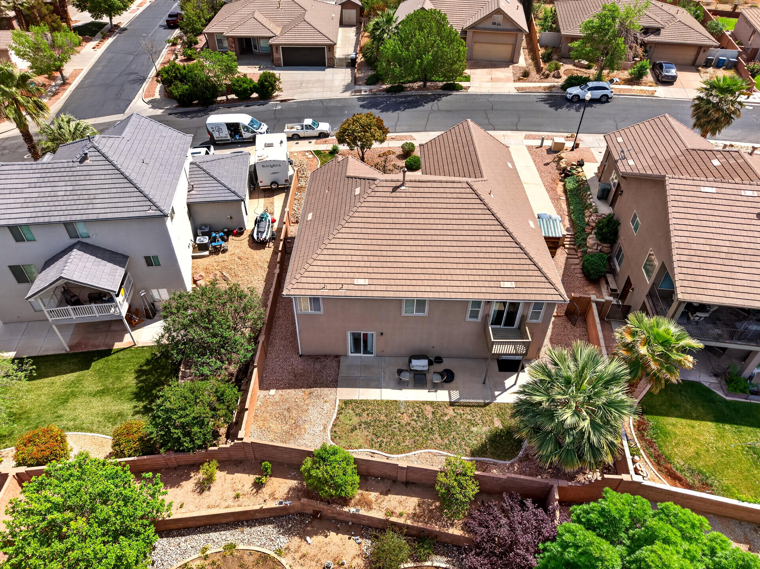 DESERT HILLS - Residential