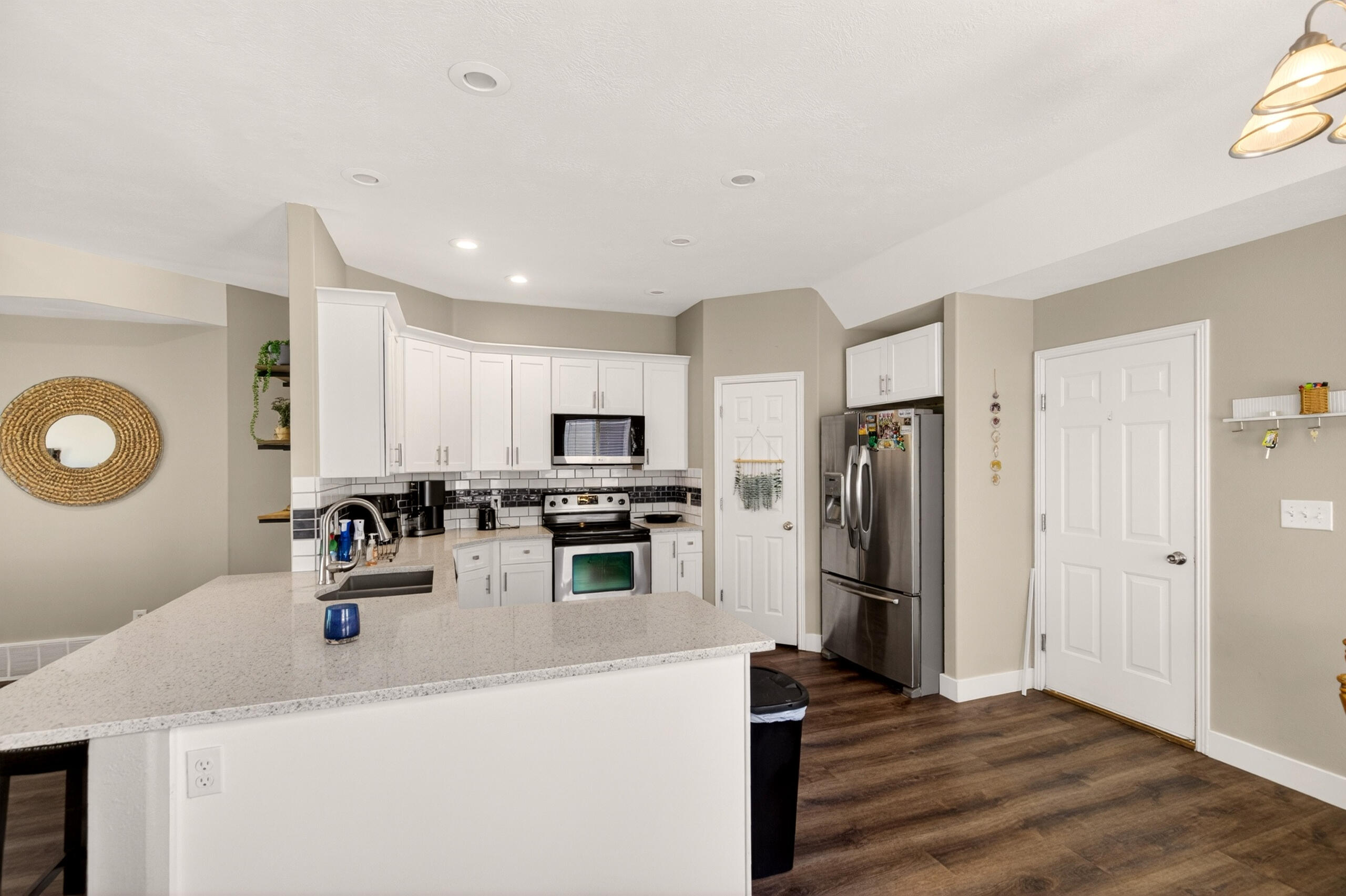 DESERT HILLS - Residential