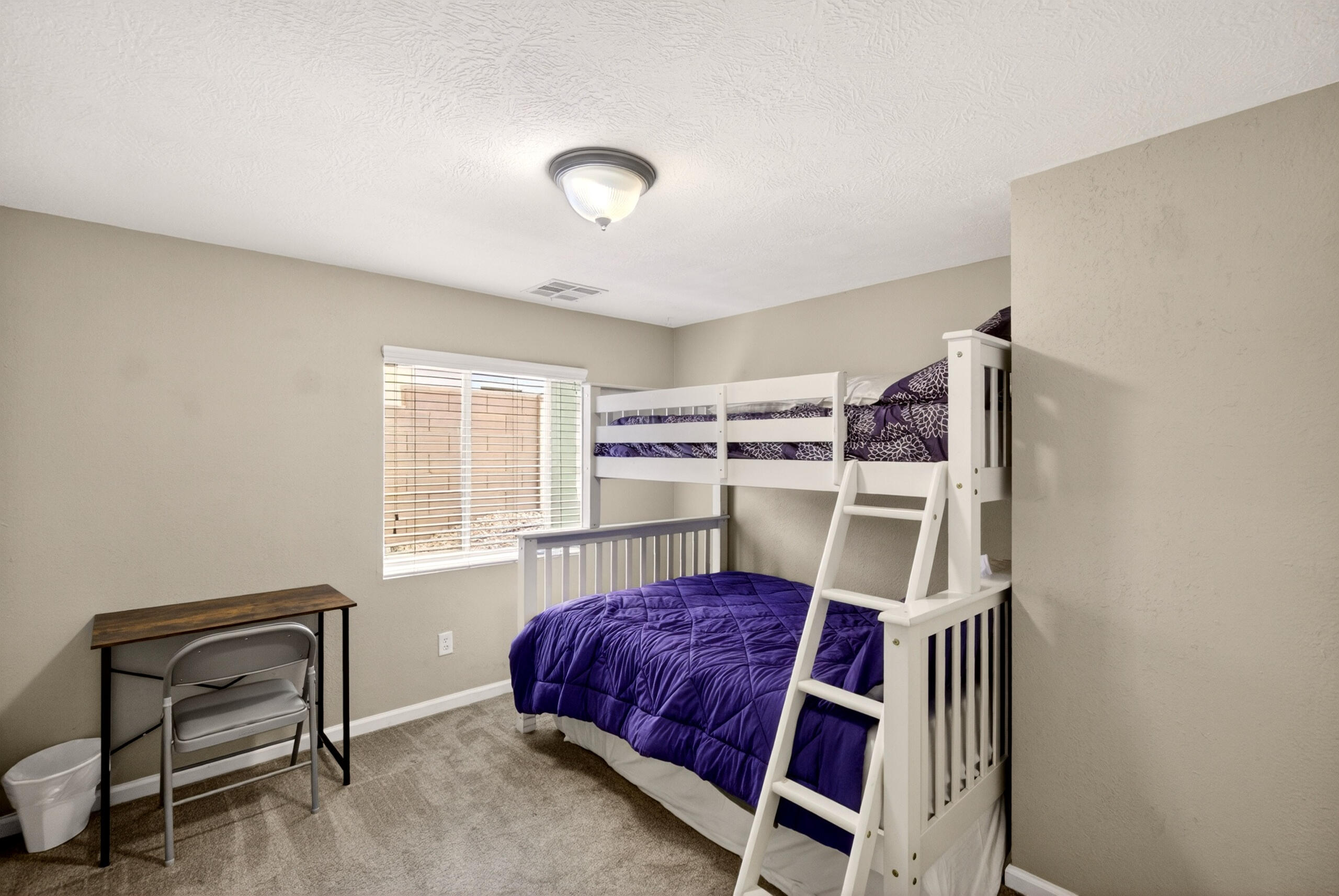 DESERT HILLS - Residential