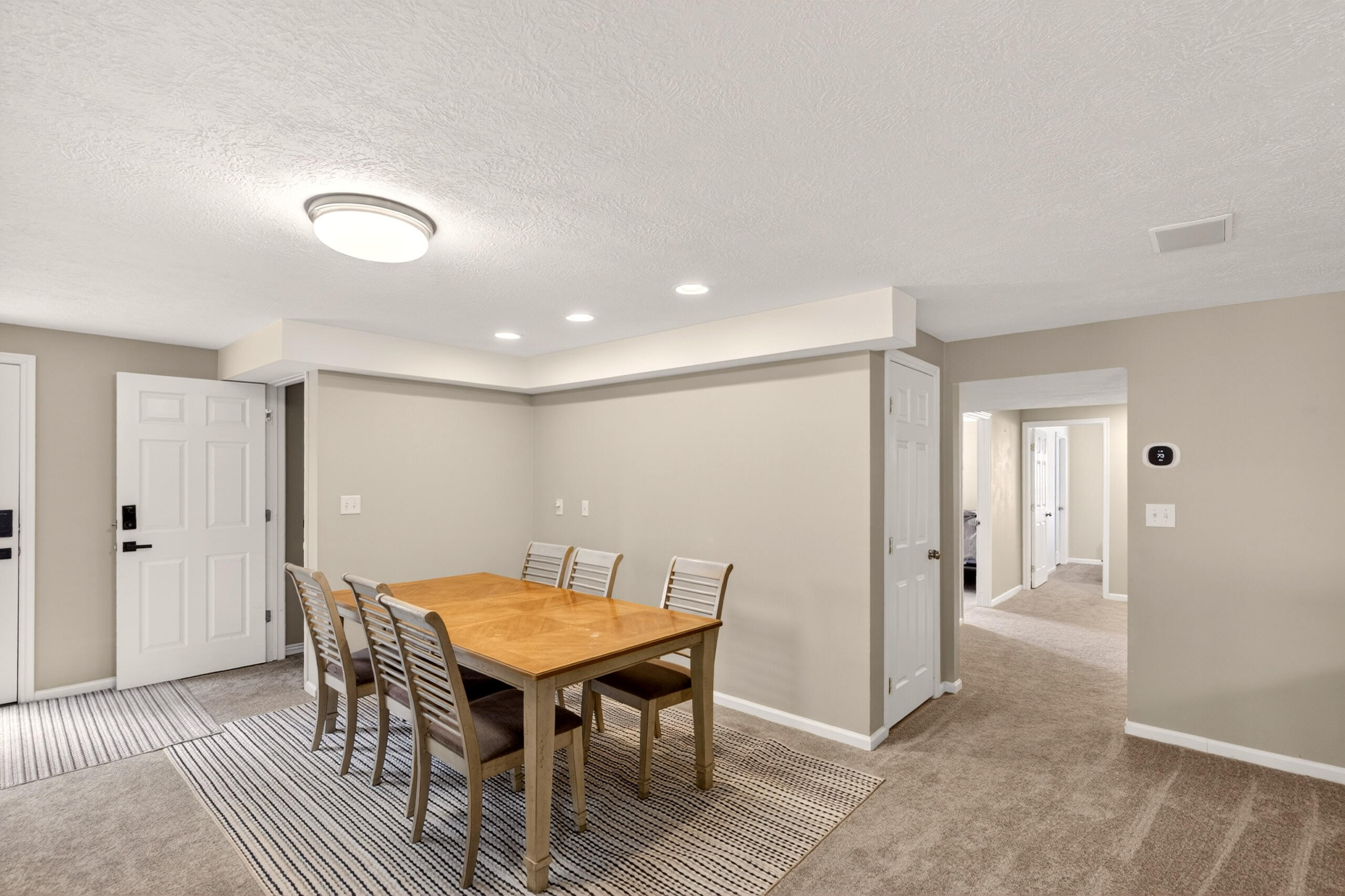 DESERT HILLS - Residential