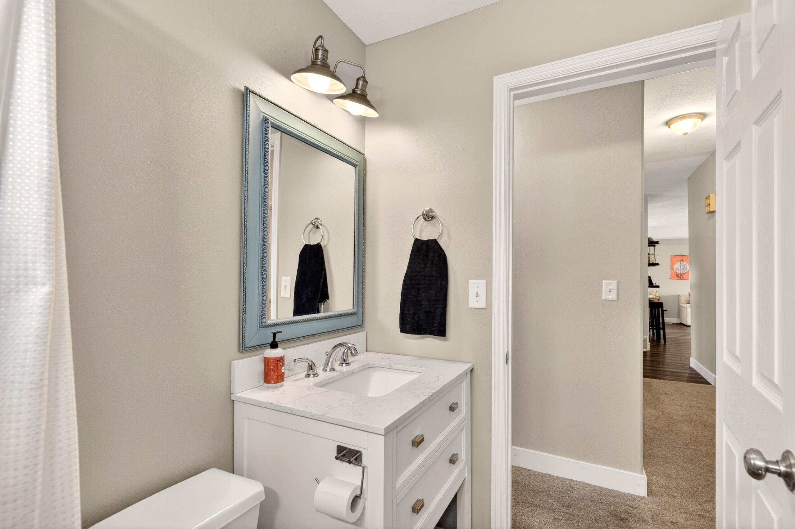 DESERT HILLS - Residential