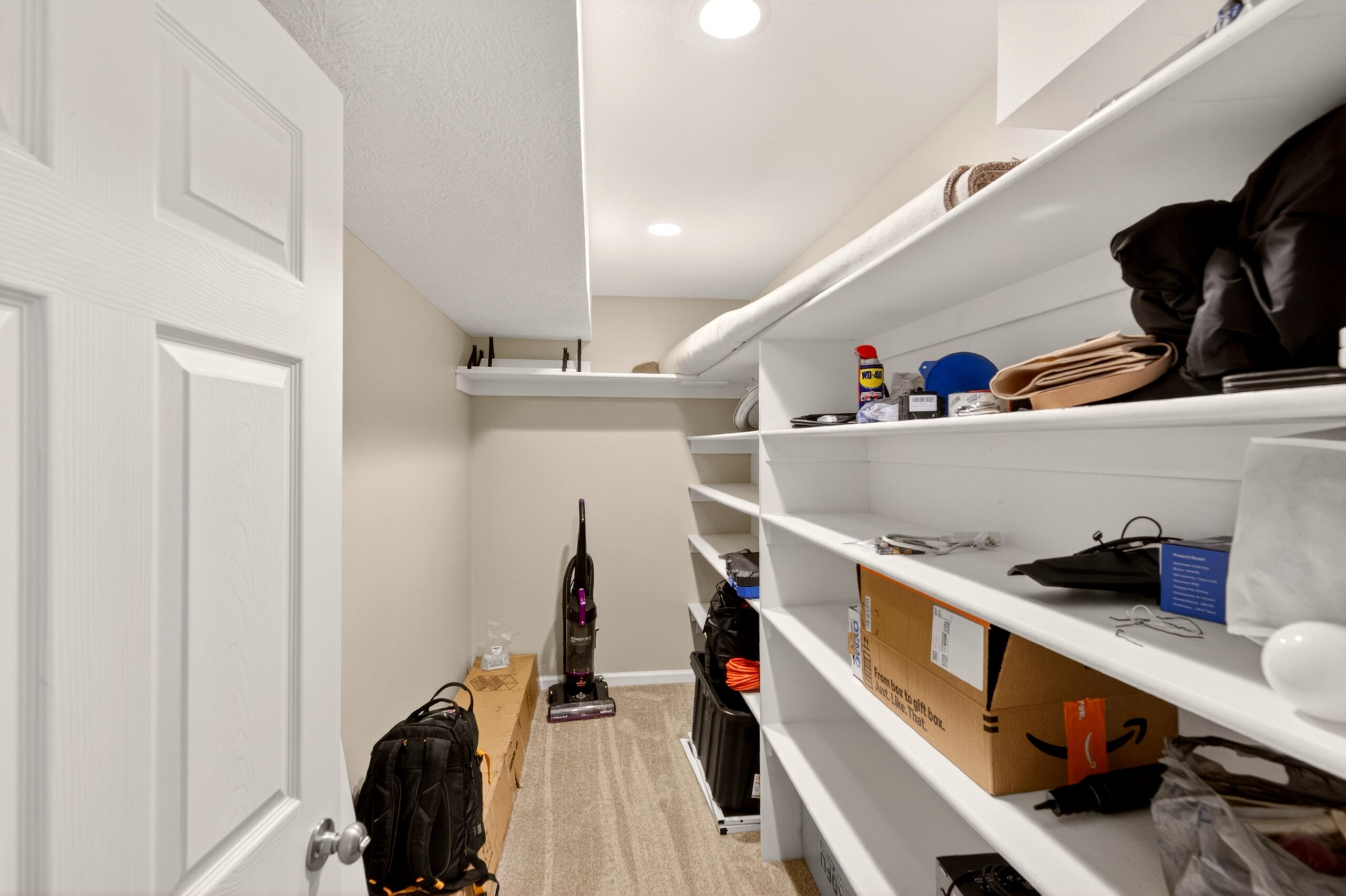 DESERT HILLS - Residential