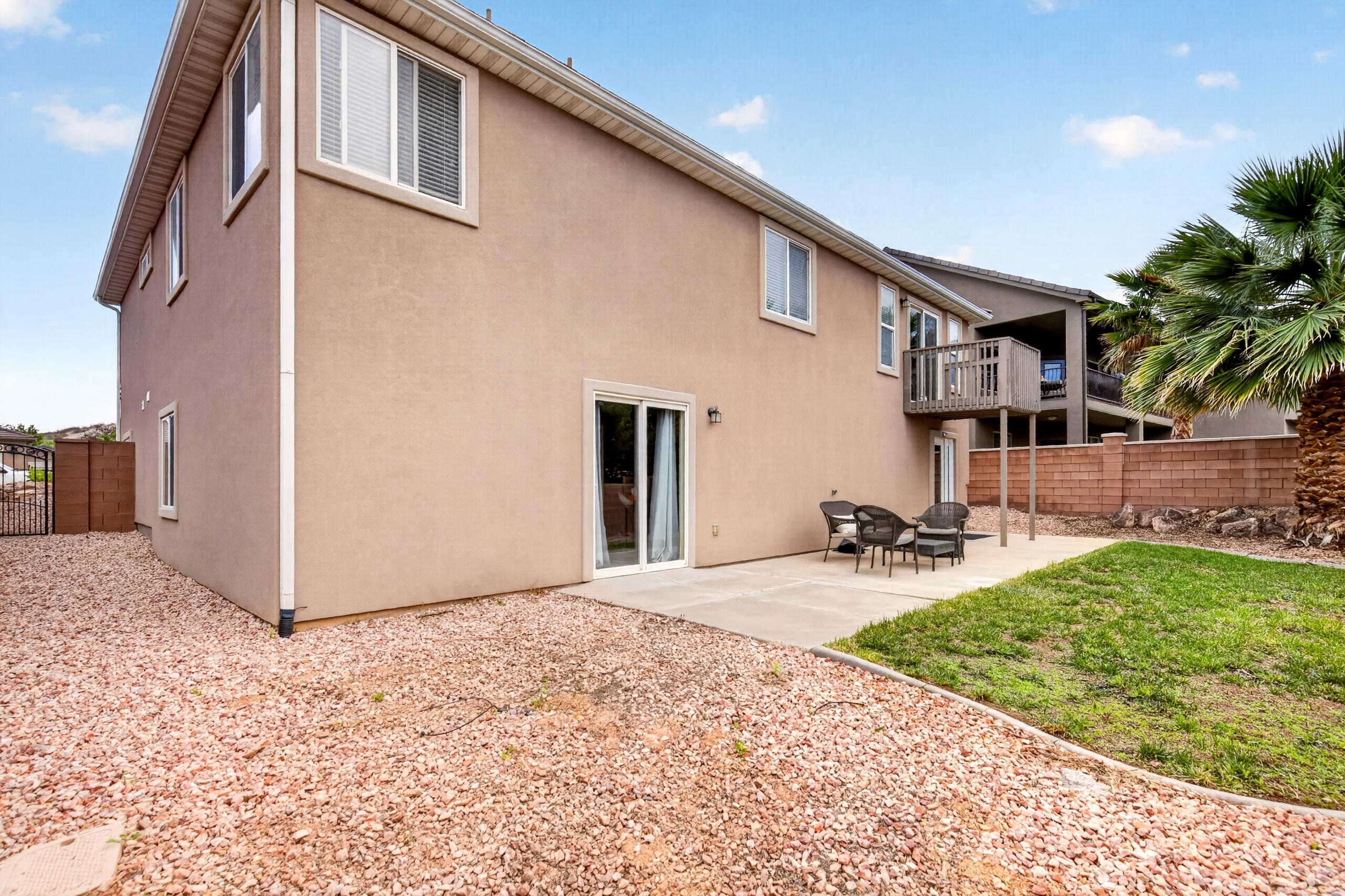 DESERT HILLS - Residential