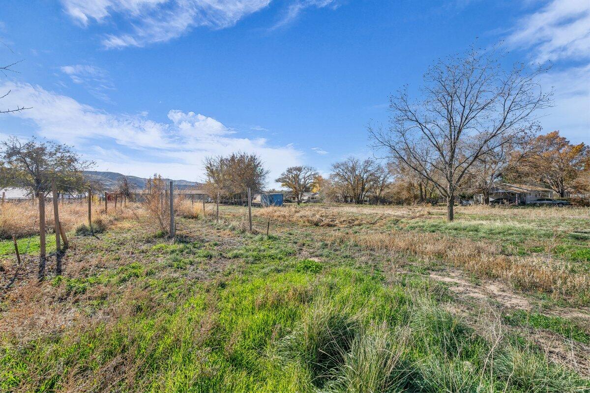 LAVERKIN TOWNSITE AND FIELD - Residential