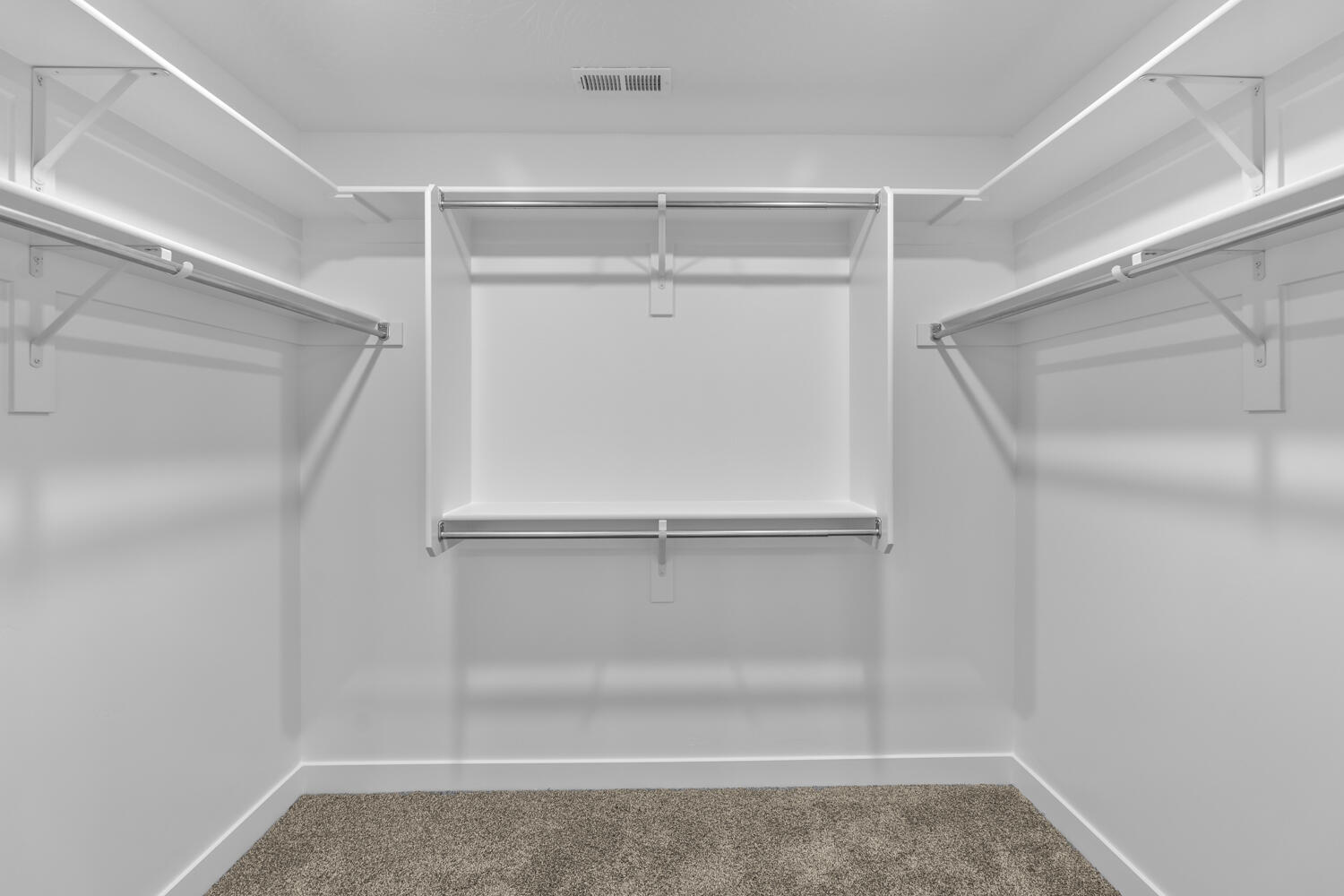 STANDING ROCK EAST AT LONG VALLEY - Residential