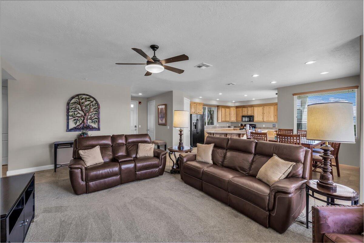 LAS PALMAS RESORT CONDOS - Residential