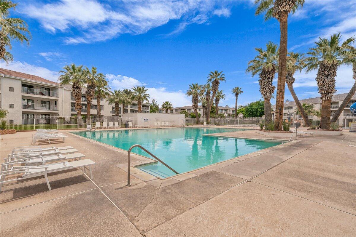 LAS PALMAS RESORT CONDOS - Residential