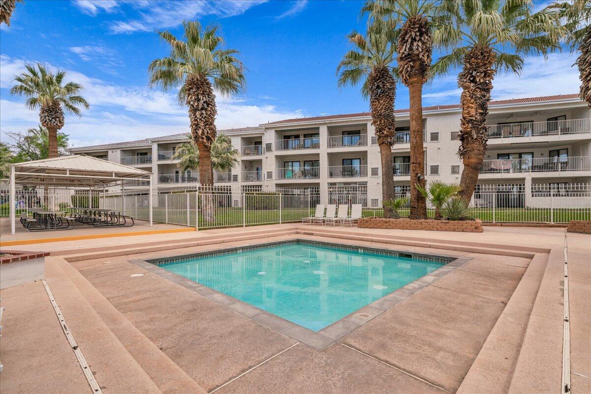 LAS PALMAS RESORT CONDOS - Residential