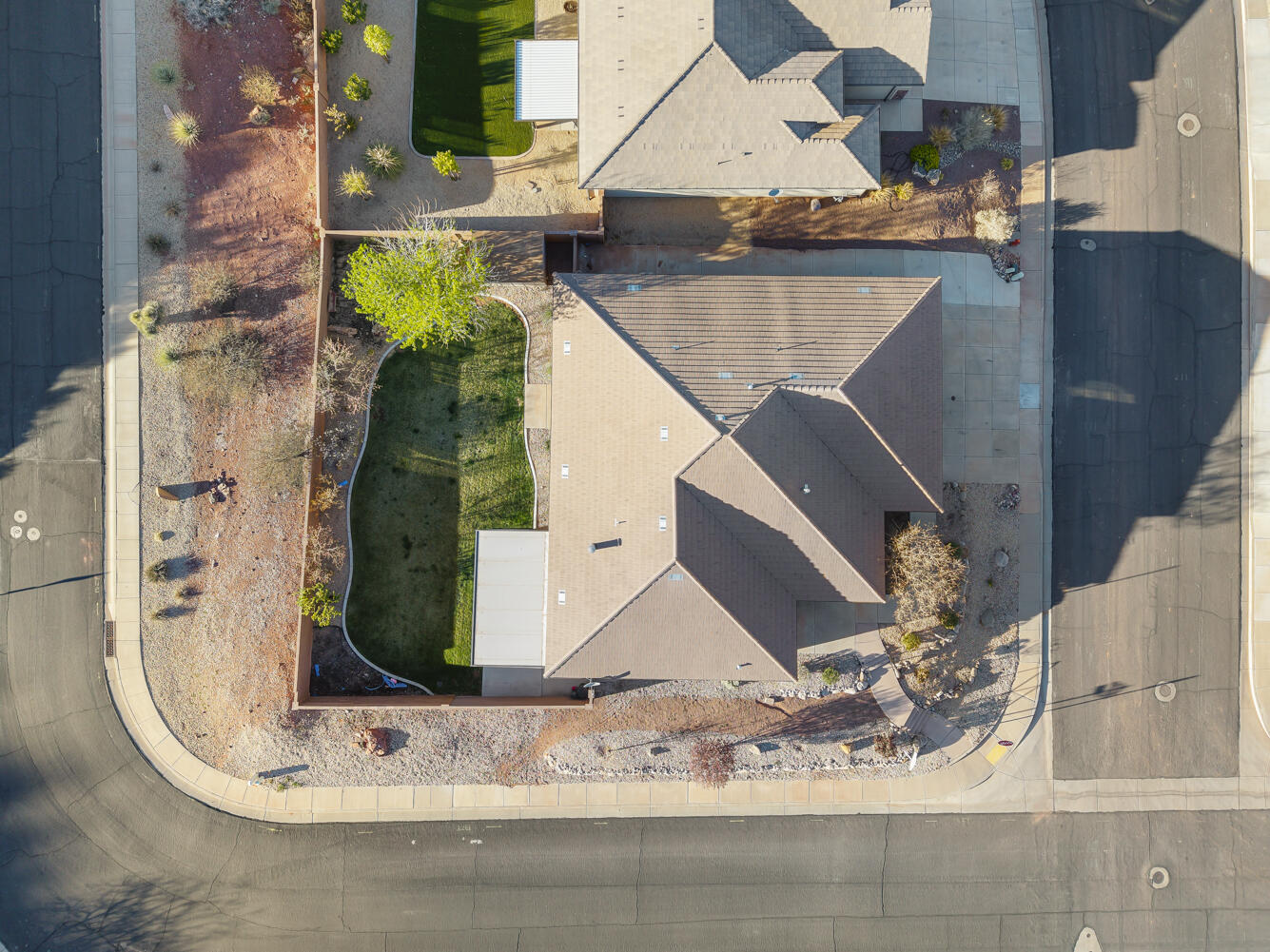 CRIMSON VIEW - Residential