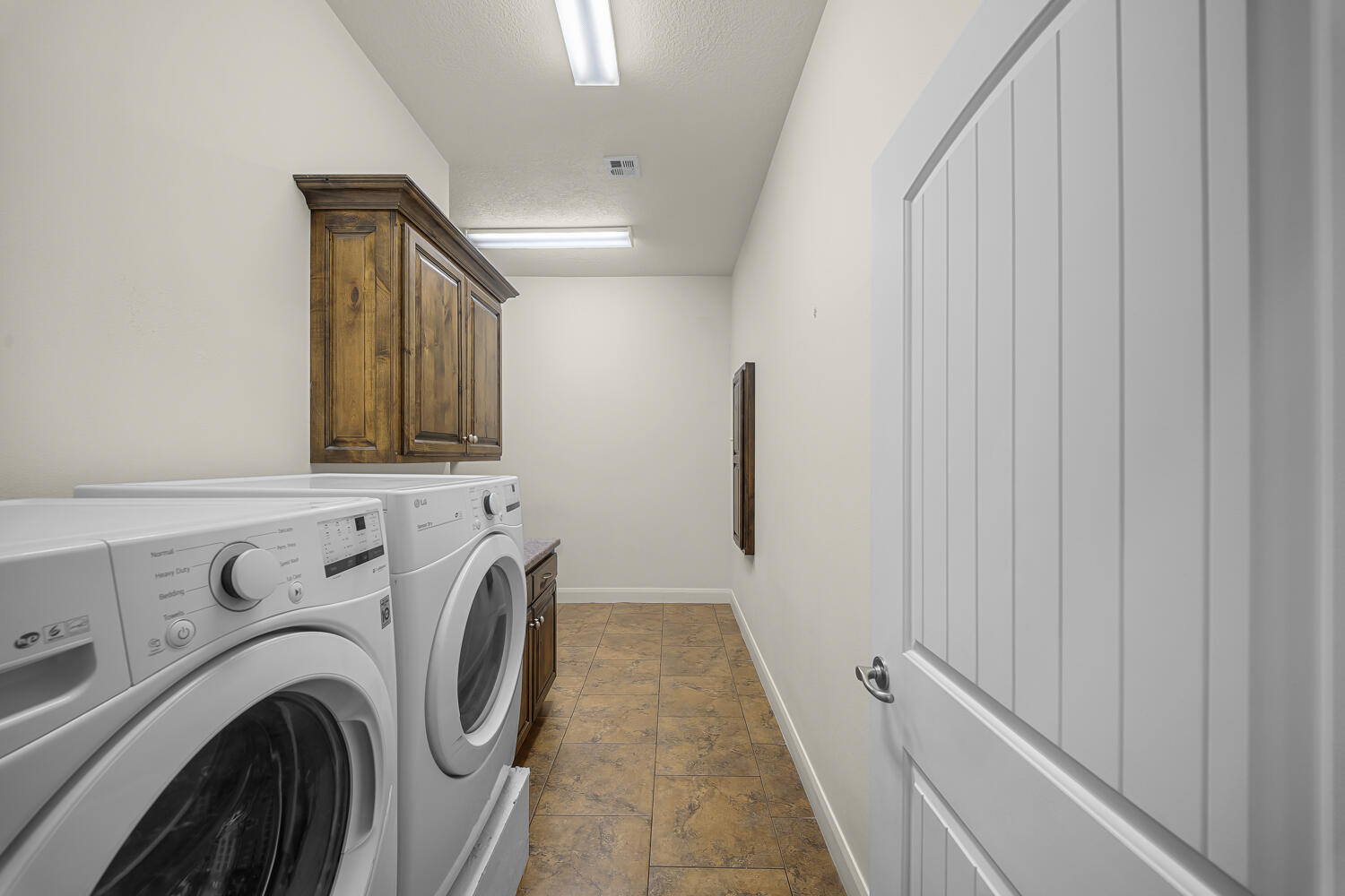 CRIMSON VIEW - Residential