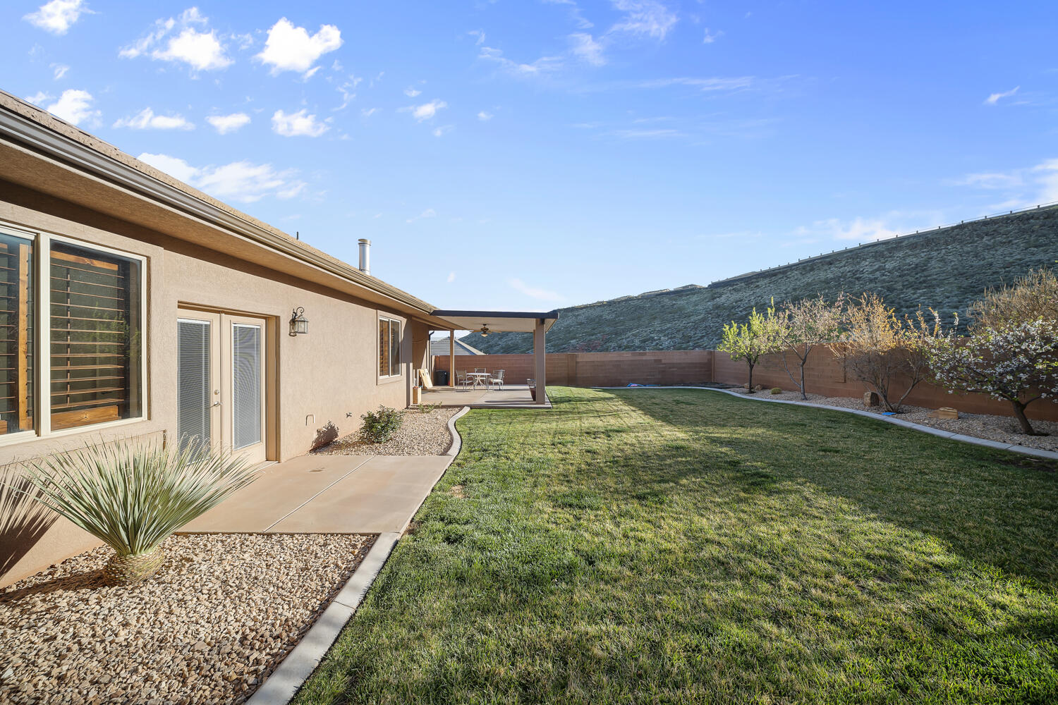 CRIMSON VIEW - Residential