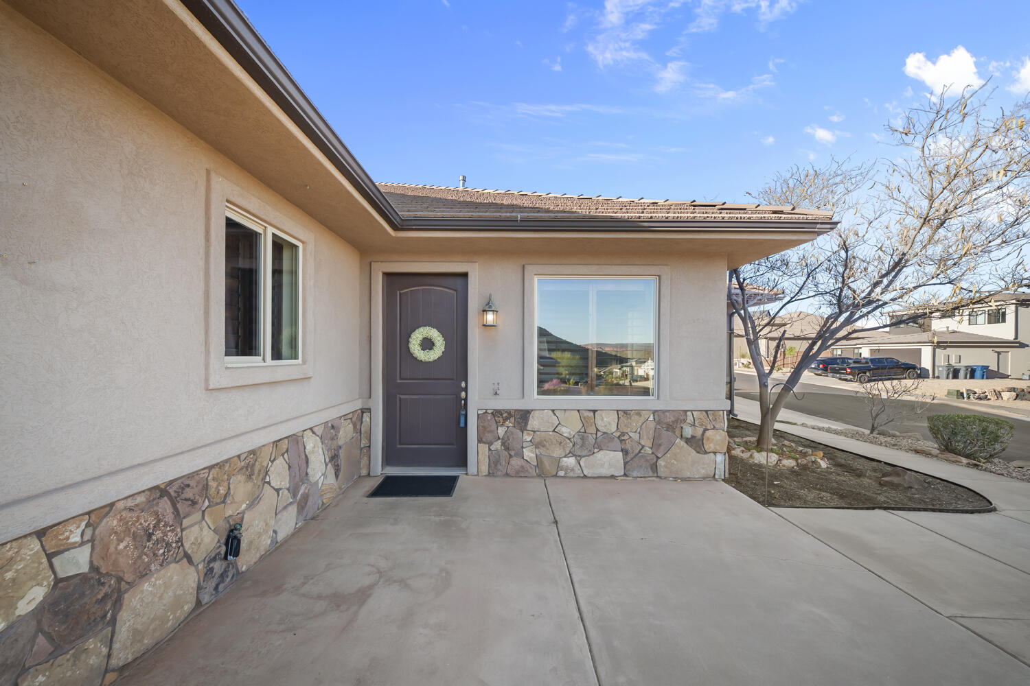 CRIMSON VIEW - Residential