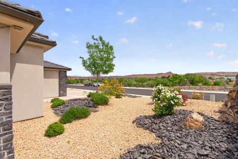 Tiny photo for 1790 W ANDESITE DR, Hurricane, UT 84737 (MLS # 26-271727)