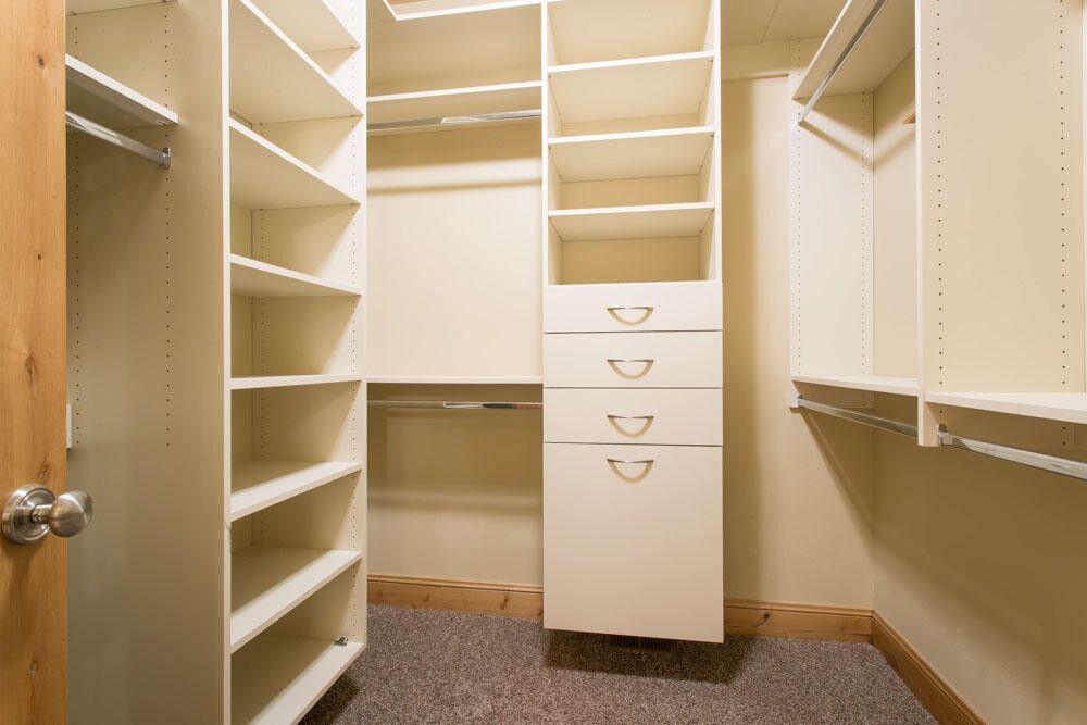 VILLAGE ON THE HEIGHTS - Residential