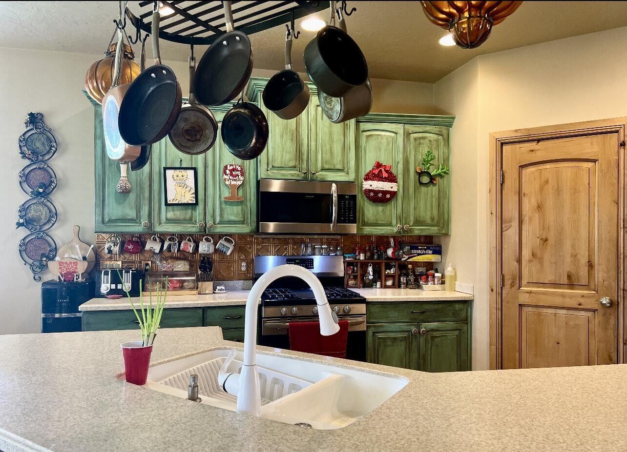 VILLAGE ON THE HEIGHTS - Residential