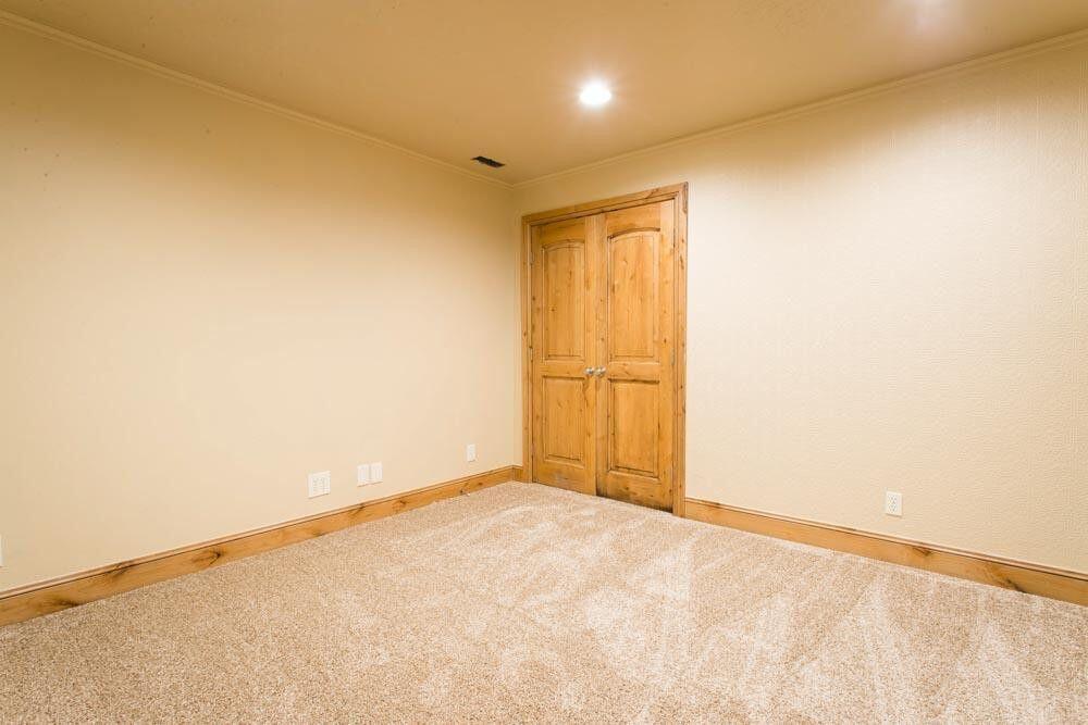 VILLAGE ON THE HEIGHTS - Residential