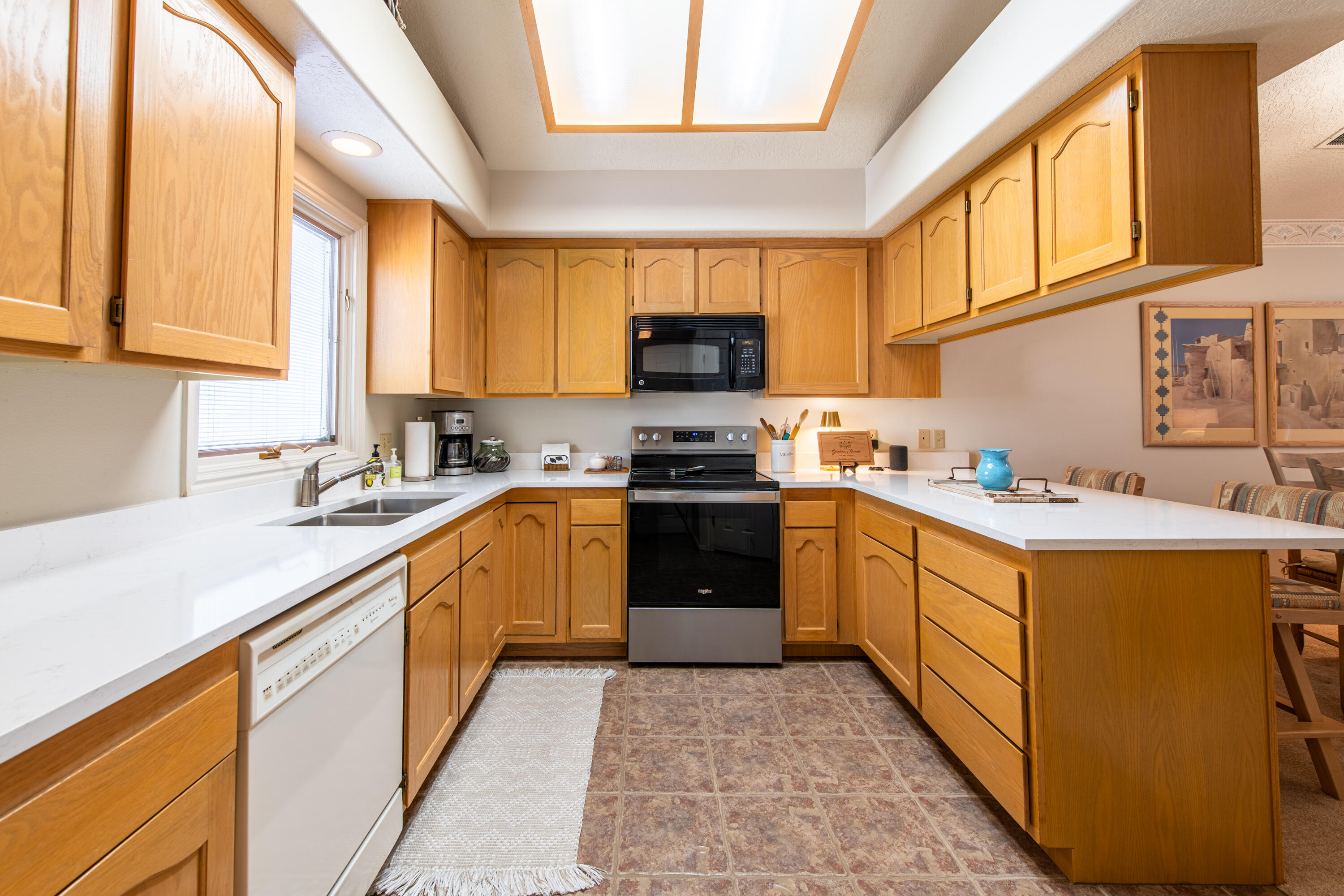 COTTAGES NORTH - Residential