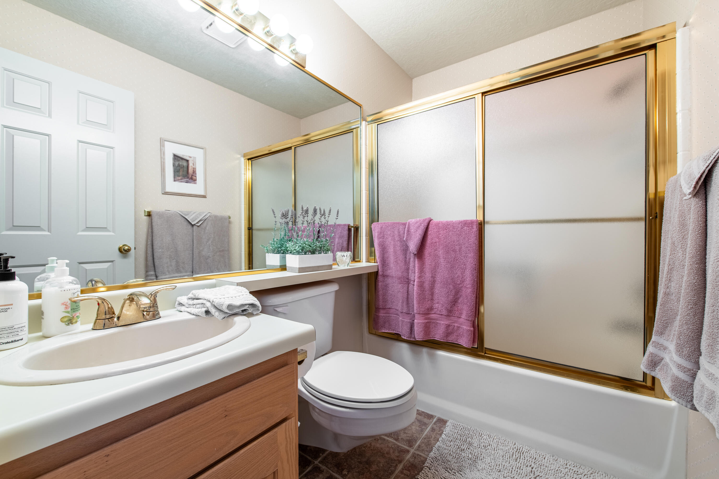 COTTAGES NORTH - Residential