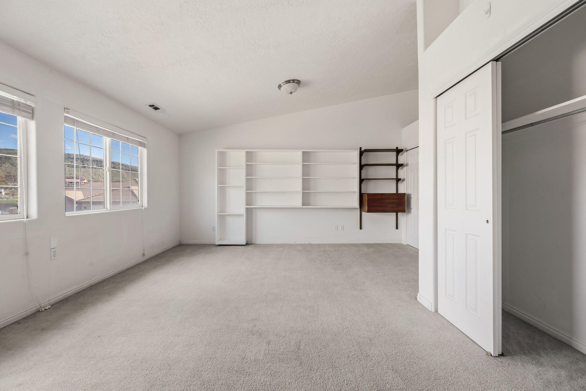 CANTERWOOD ESTATES - Residential