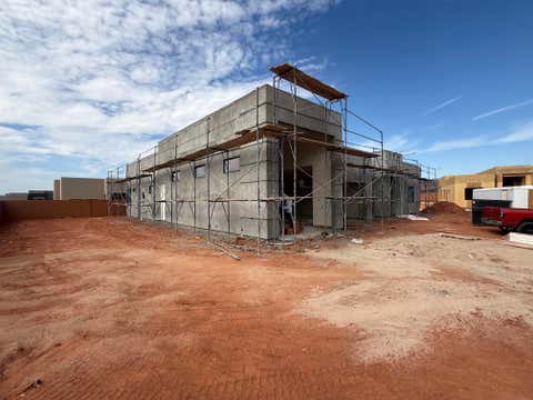 Photo of 565 W 30 S, Ivins, UT 84738 (MLS # 26-274193)