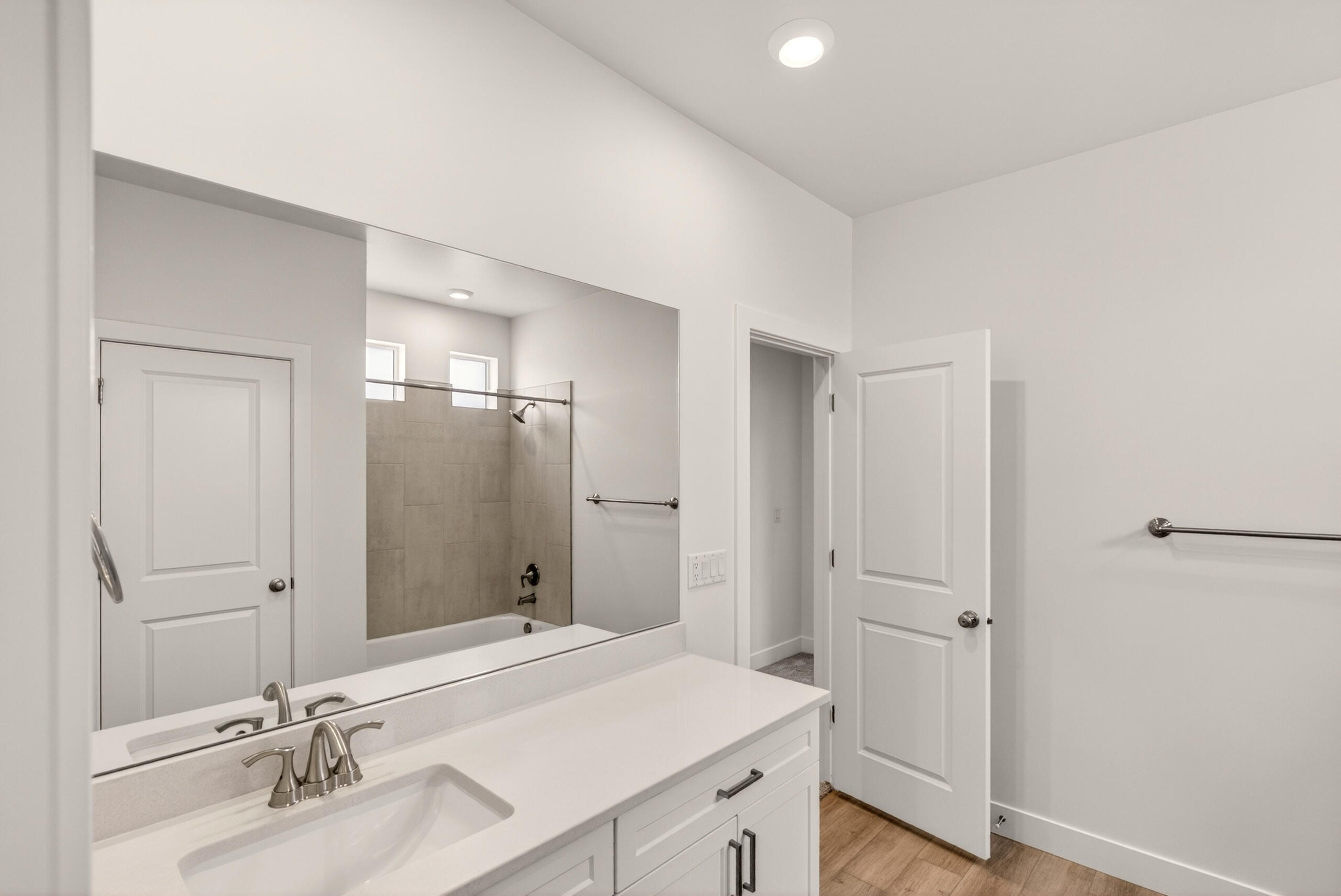 DESERT COLOR SAGE HAVEN - Residential