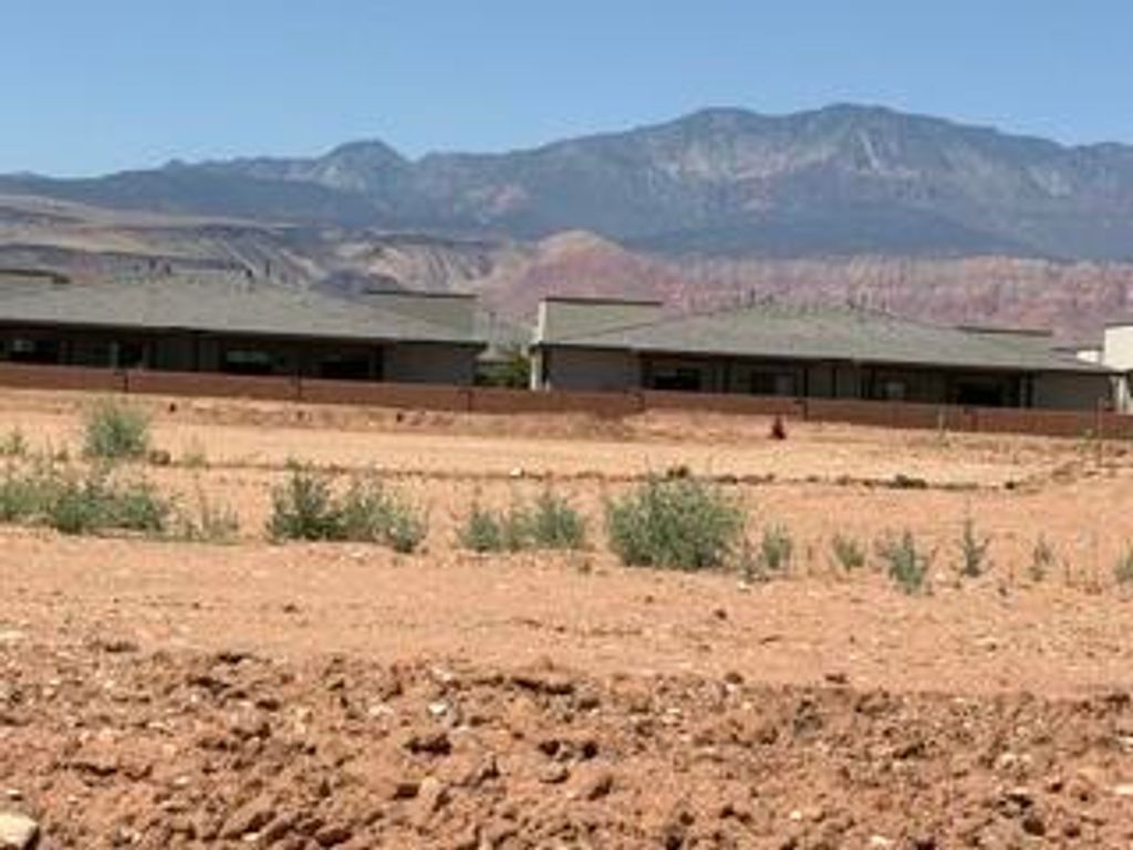 Photo of Moorland Drive 105 #105, Saint George, UT 84790 (MLS # 26-273873)