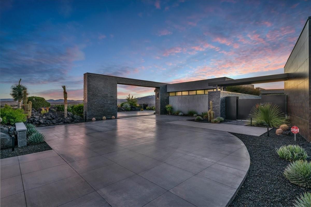 ENTRADA AT SNOW CANYON CHACO WEST - Residential