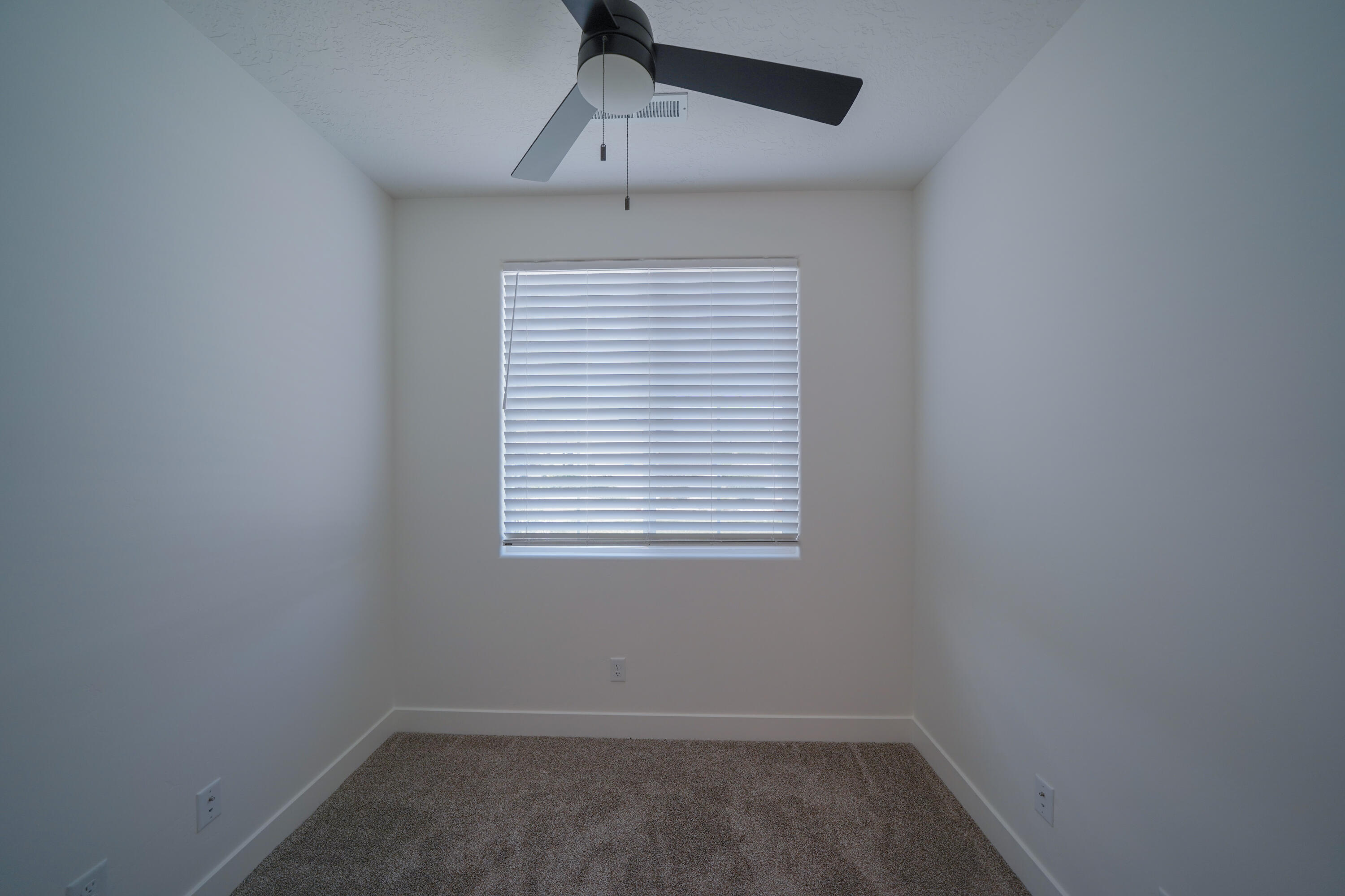 EVES GARDEN - Residential