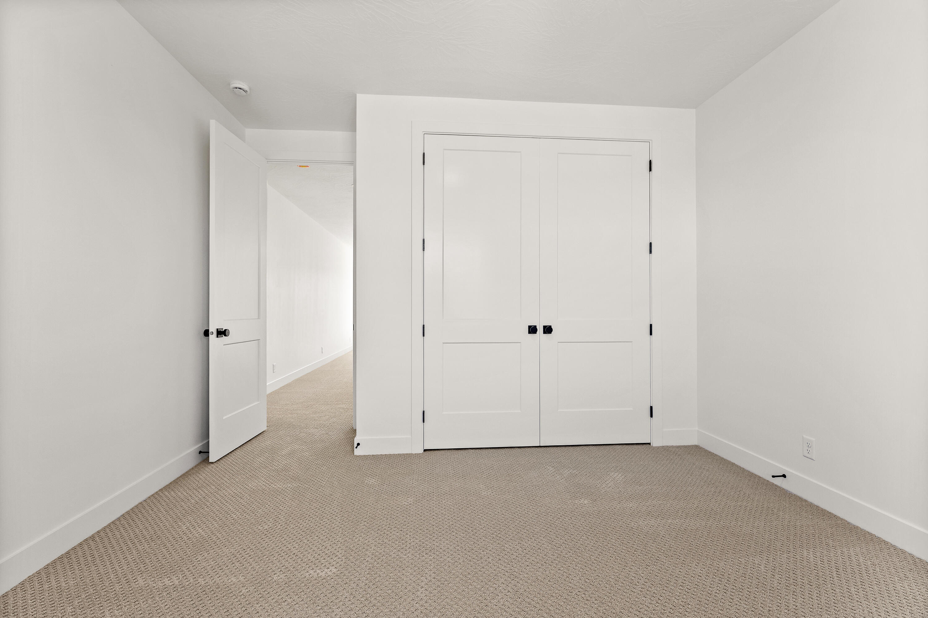 DESERT HORIZON - Residential