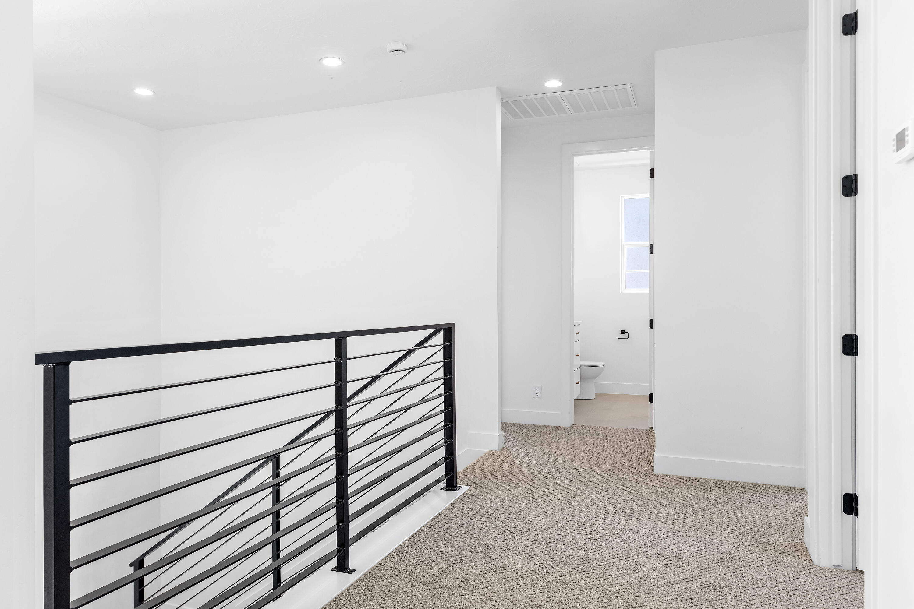 DESERT HORIZON - Residential