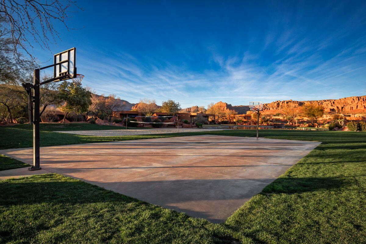 VISTAS AT ENTRADA - Land