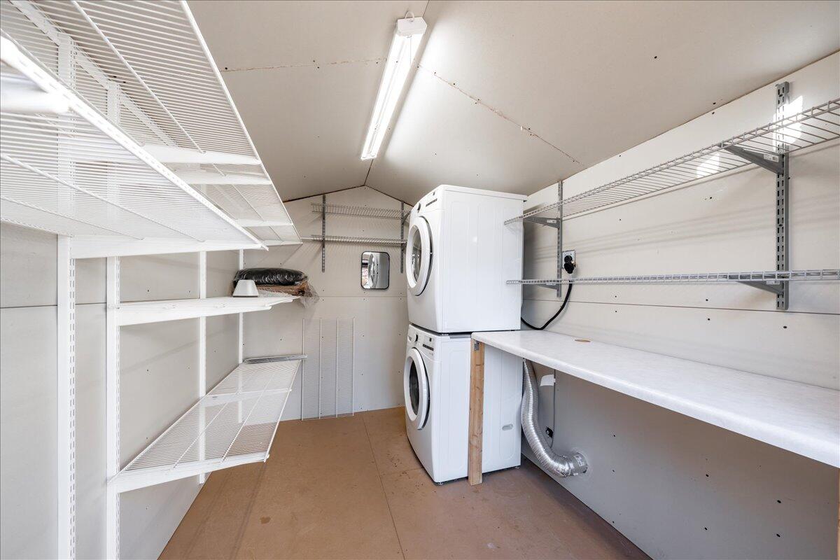 CHEROKEE SPRINGS RV PARK - Land