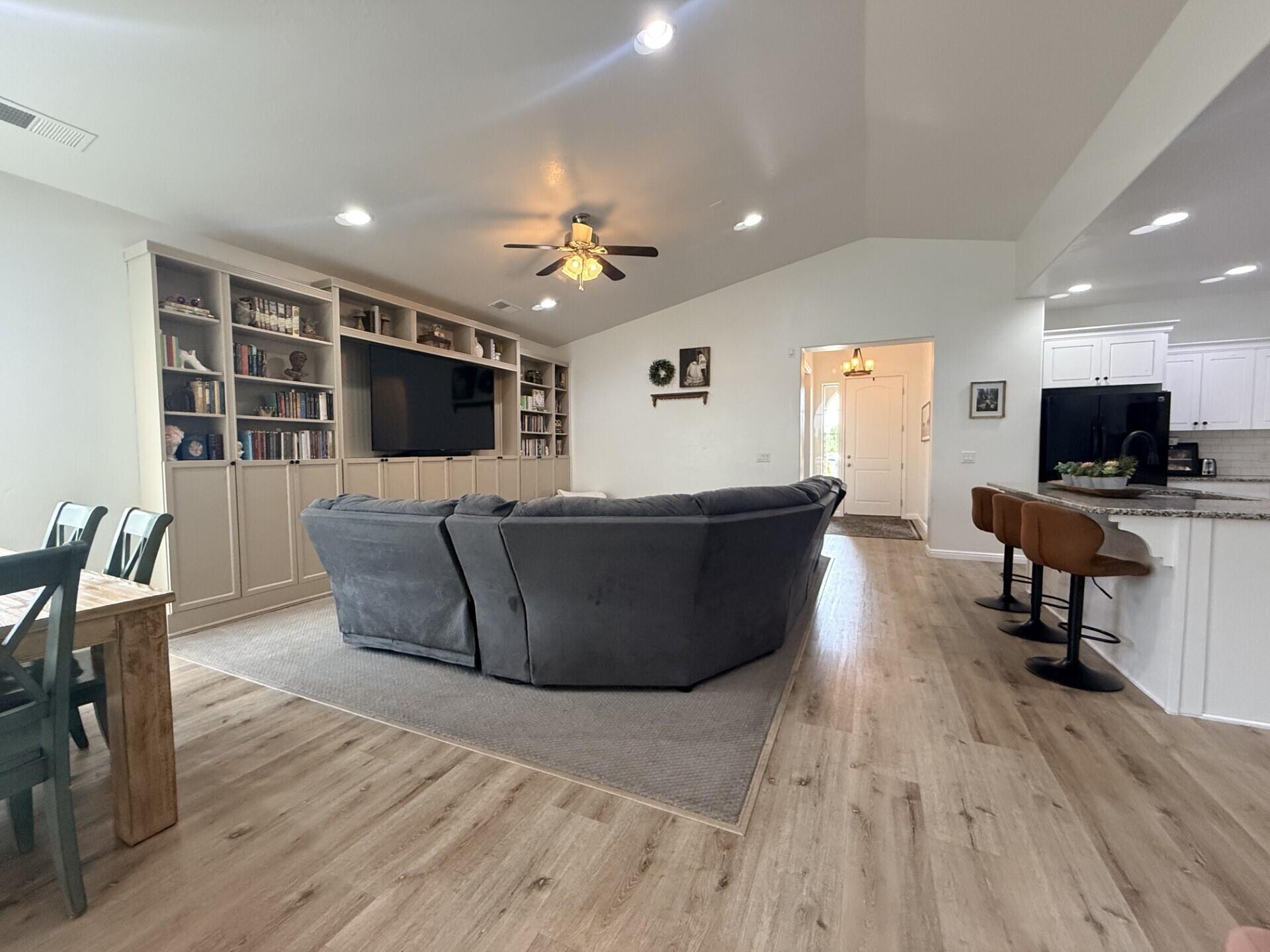 HIGHLAND PARK AT THE CORAL CANYON - Residential