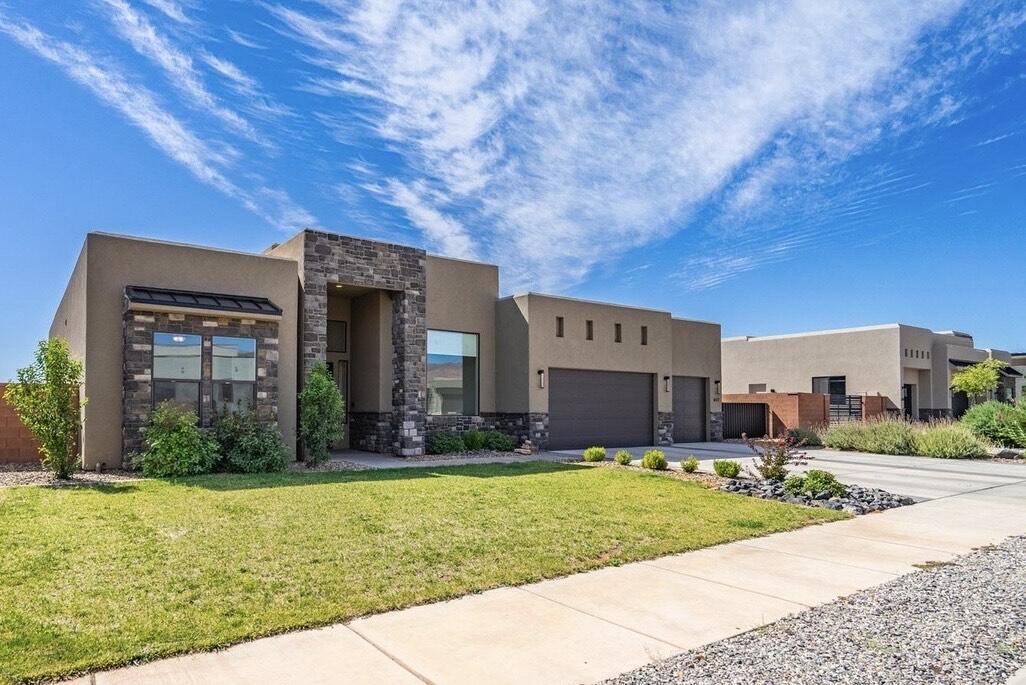 ANASAZI VISTA - Residential