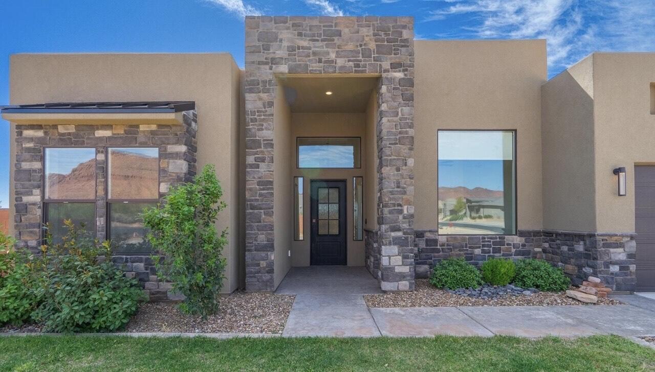 ANASAZI VISTA - Residential