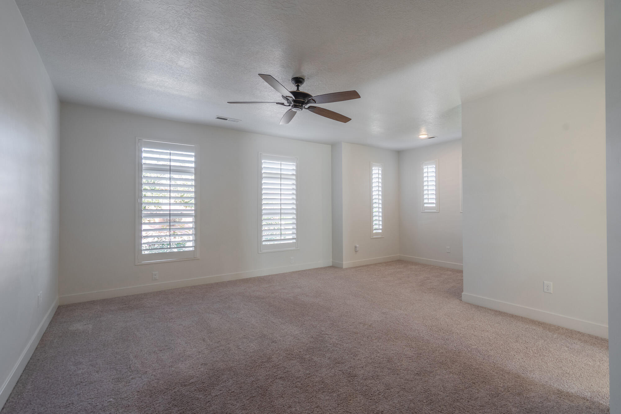 BELLA SOL AT SANTA CLARA - Residential