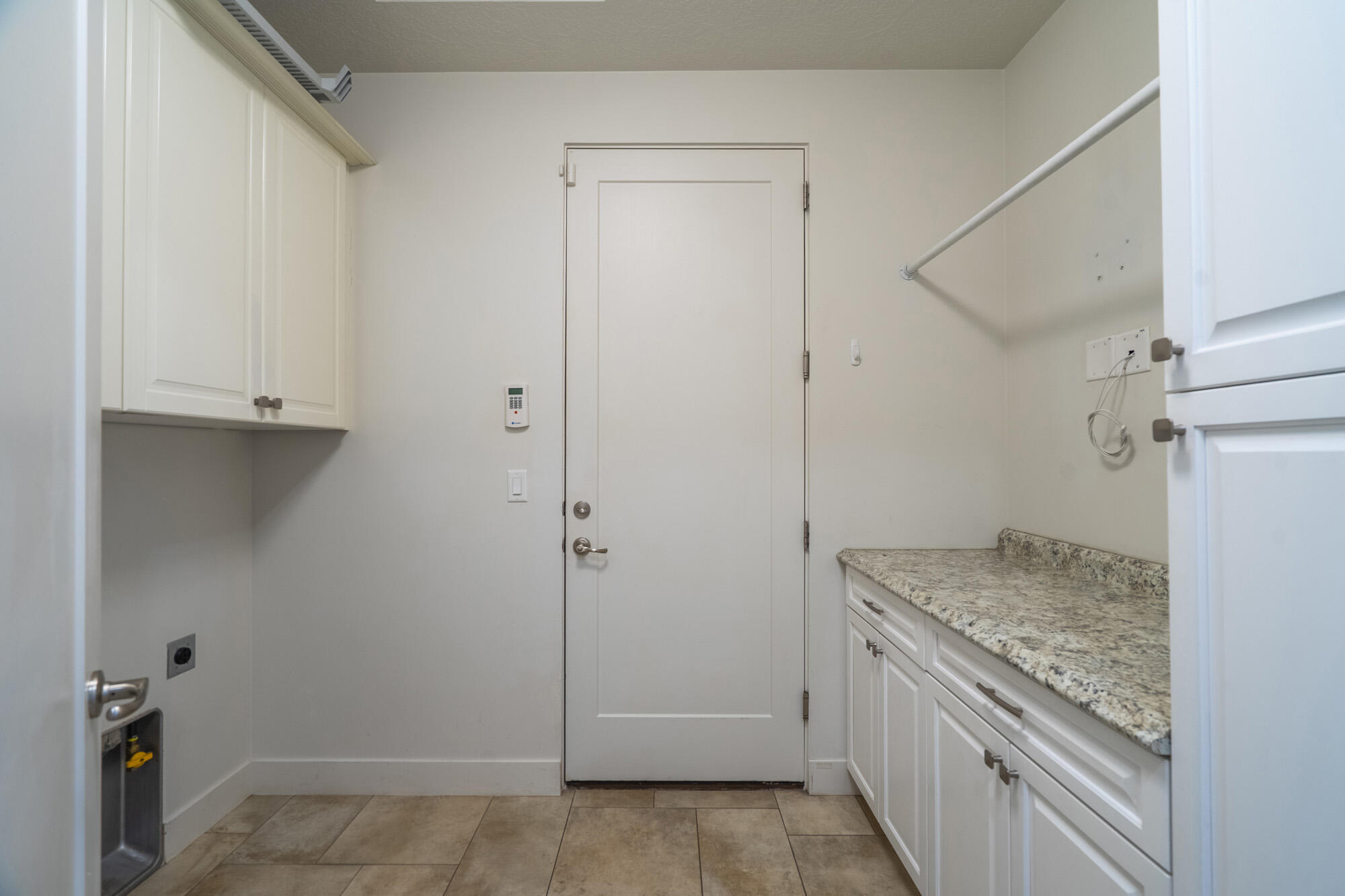 BELLA SOL AT SANTA CLARA - Residential